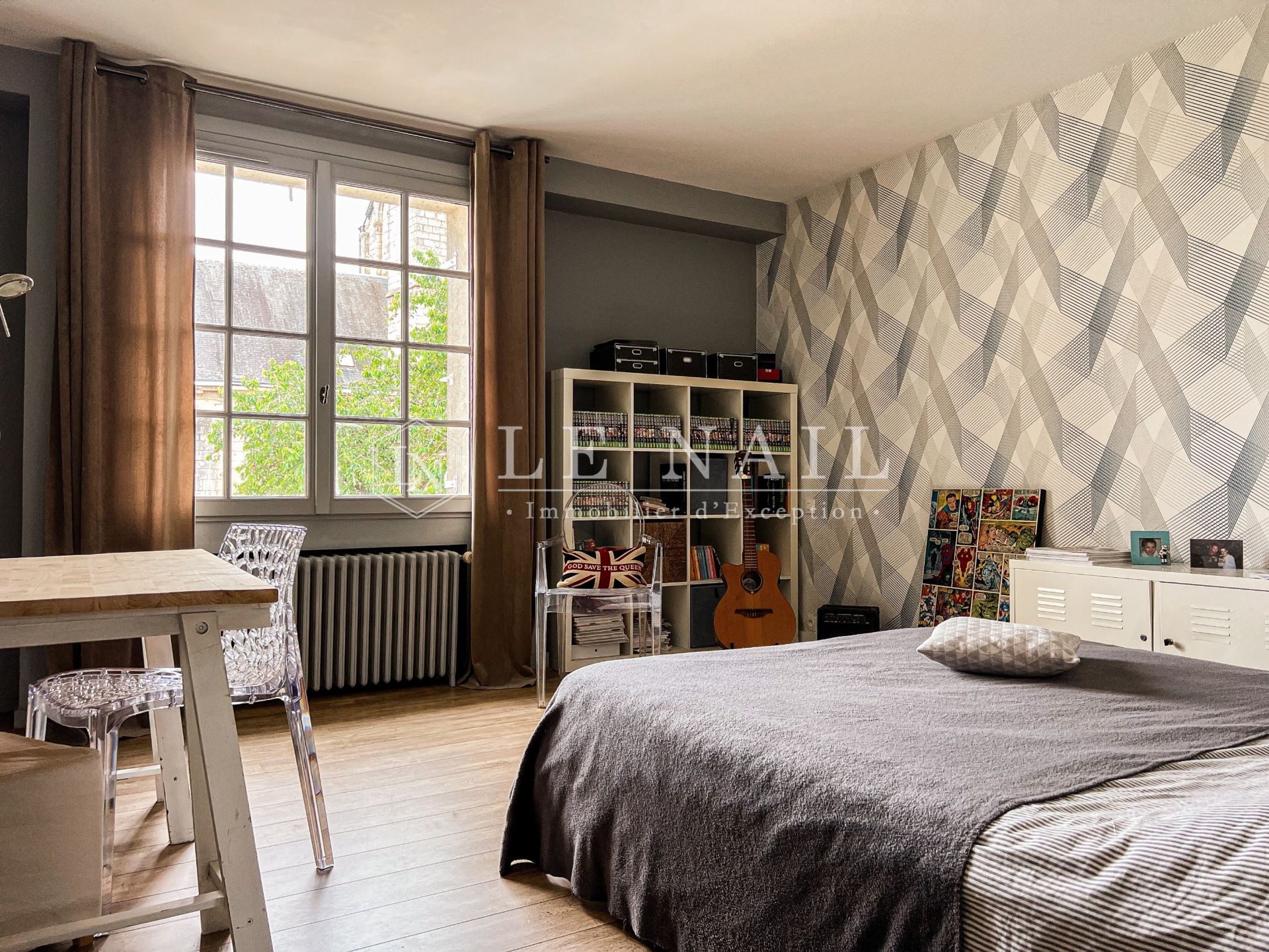 maison de ville 10 pièces en vente à POITIERS (86000)