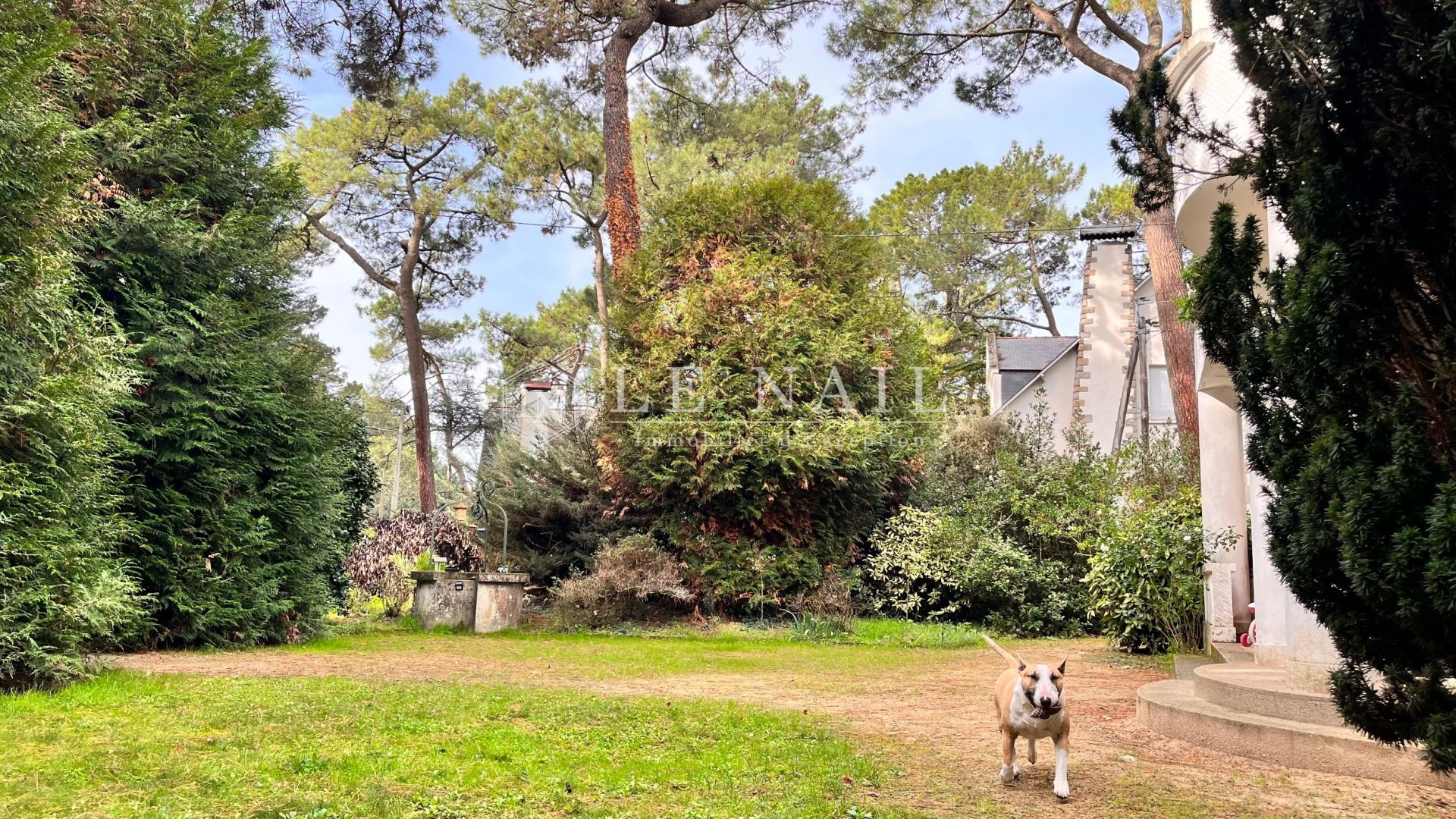 villa 10 pièces en vente à LA BAULE (44500)