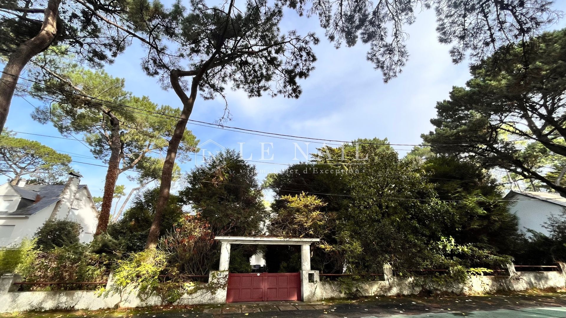 villa 10 pièces en vente à LA BAULE (44500)