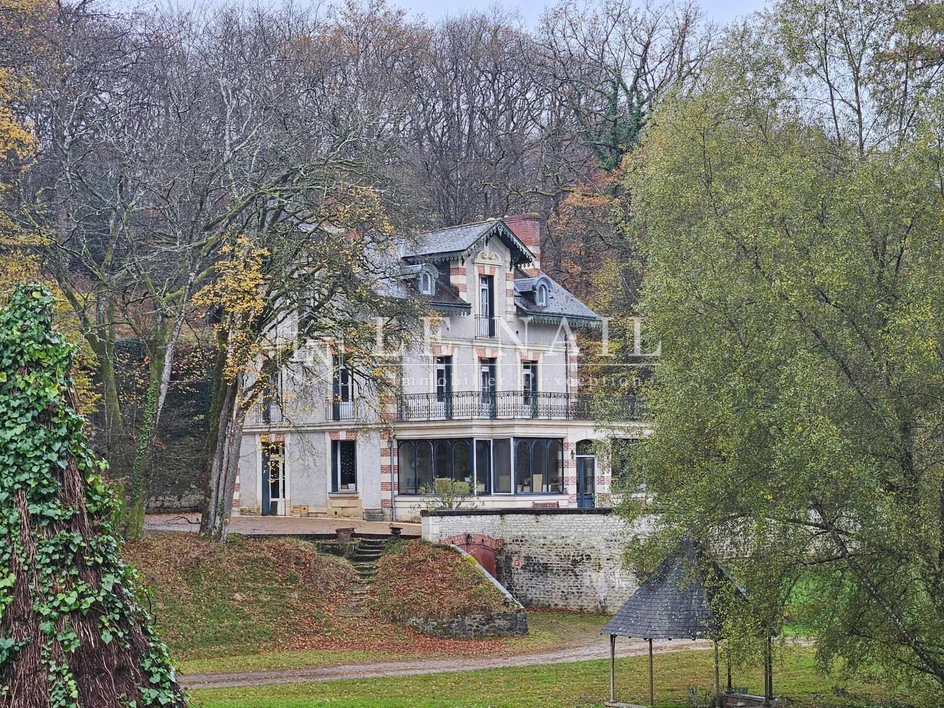 propriété de chasse 15 pièces en vente à CHINON (37500)