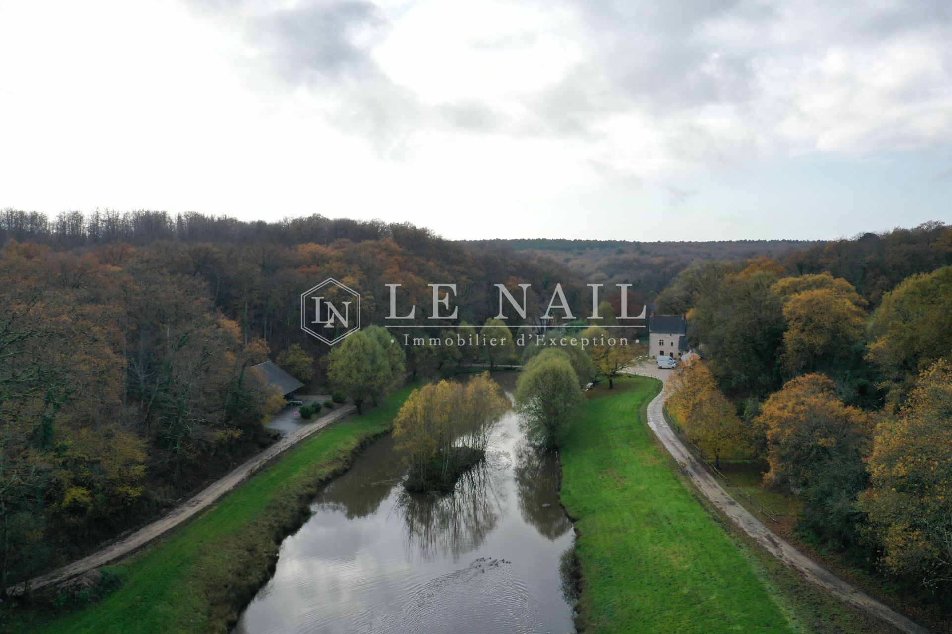 propriété de chasse 15 pièces en vente à CHINON (37500)