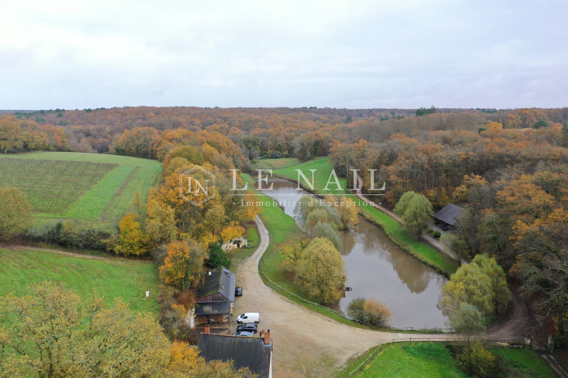 propriété de chasse 15 pièces en vente à CHINON (37500)