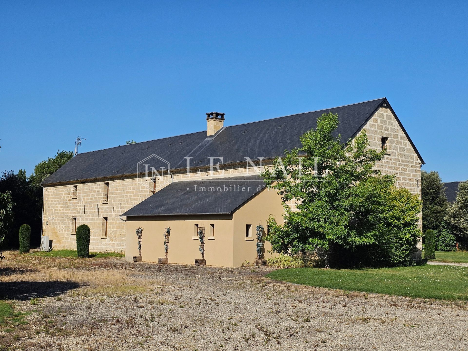 propriété 11 pièces en vente à ANGERS (49000)