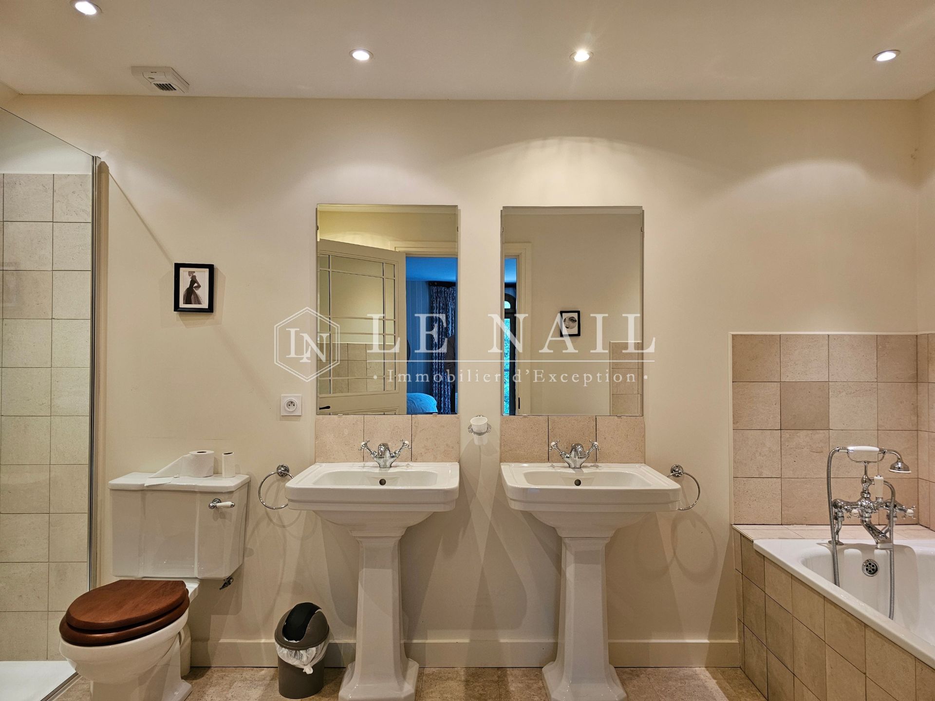 propriété 11 pièces en vente à ANGERS (49000)