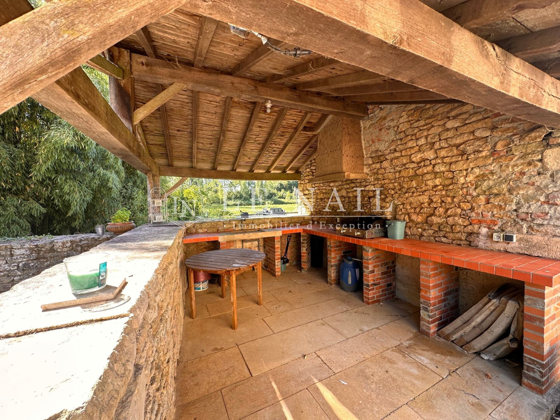 château 17 pièces en vente à CHANTONNAY (85110)