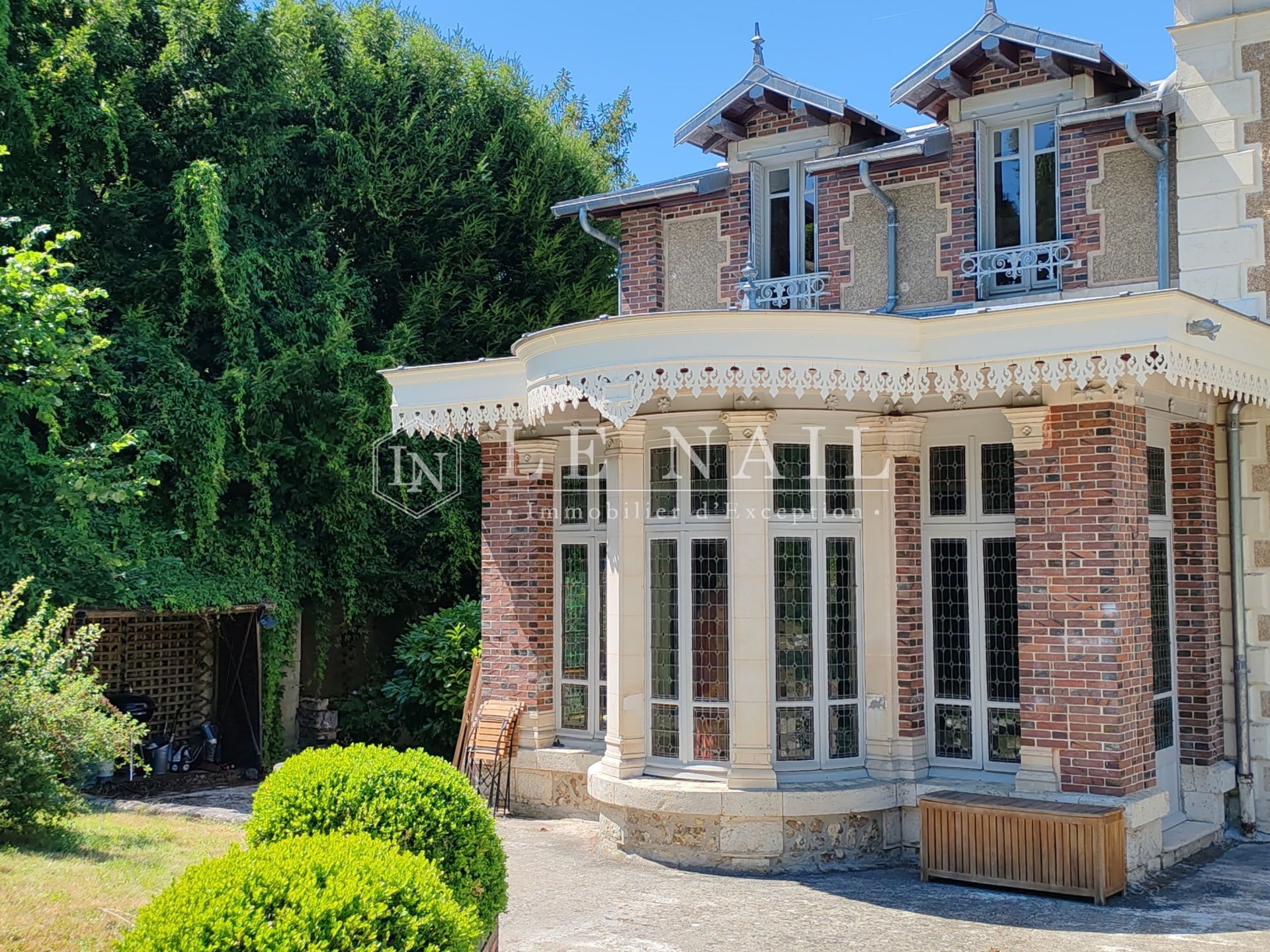 maison de maître 11 pièces en vente à CHARTRES (28000)
