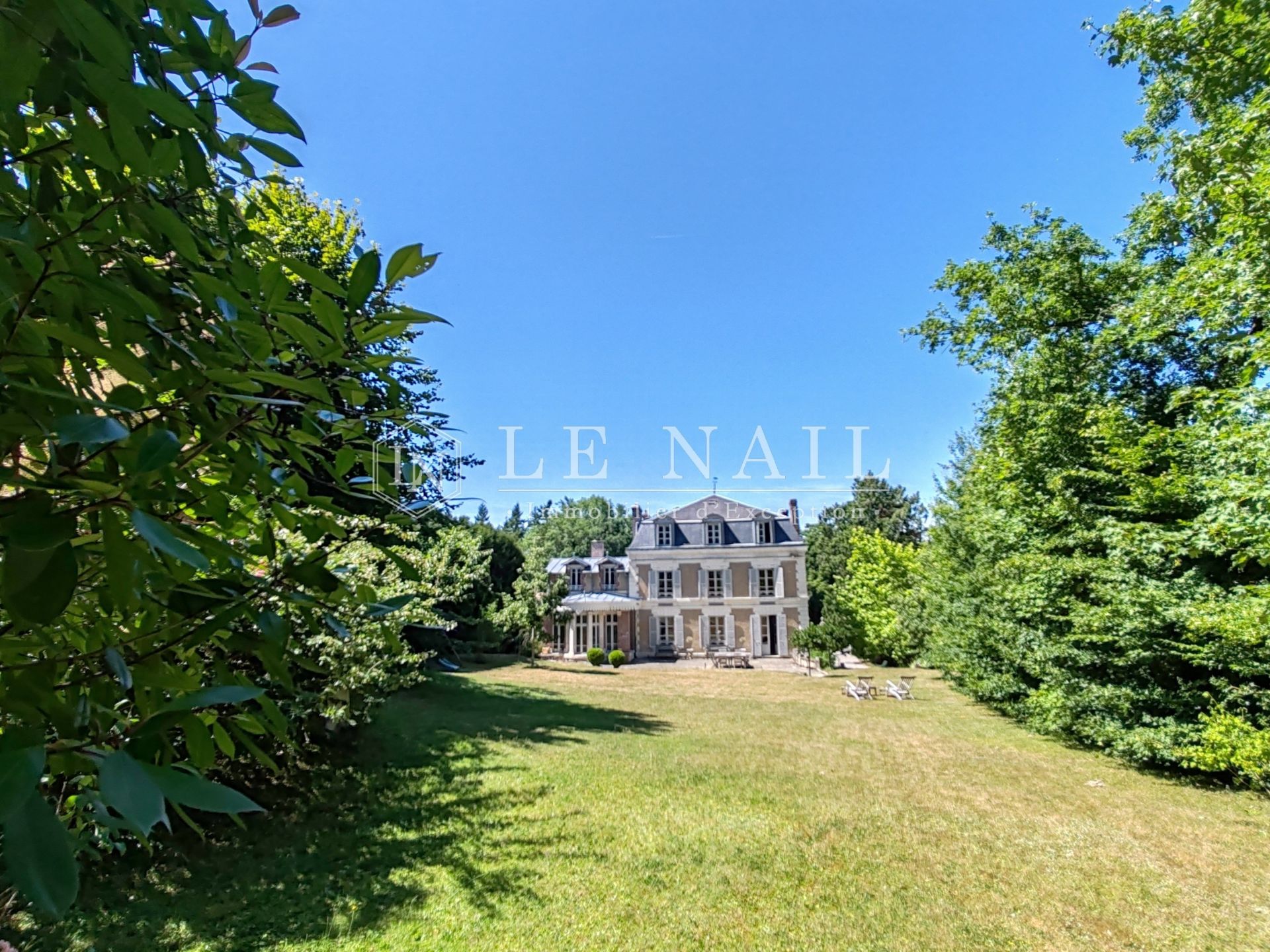 maison de maître 11 pièces en vente à CHARTRES (28000)