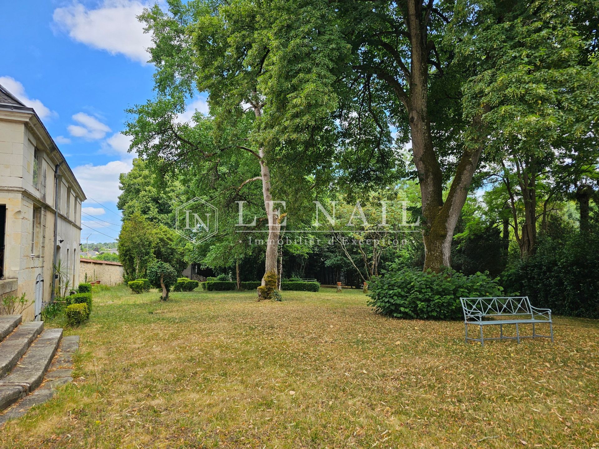 manor house 10 rooms for sale on BAUGE EN ANJOU (49150)