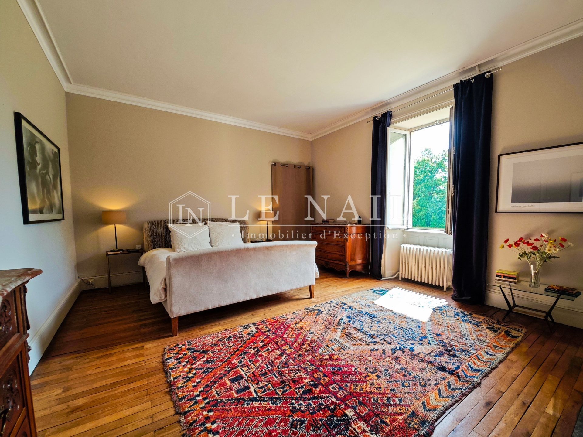 château 13 pièces en vente à FONTENAY LE COMTE (85200)