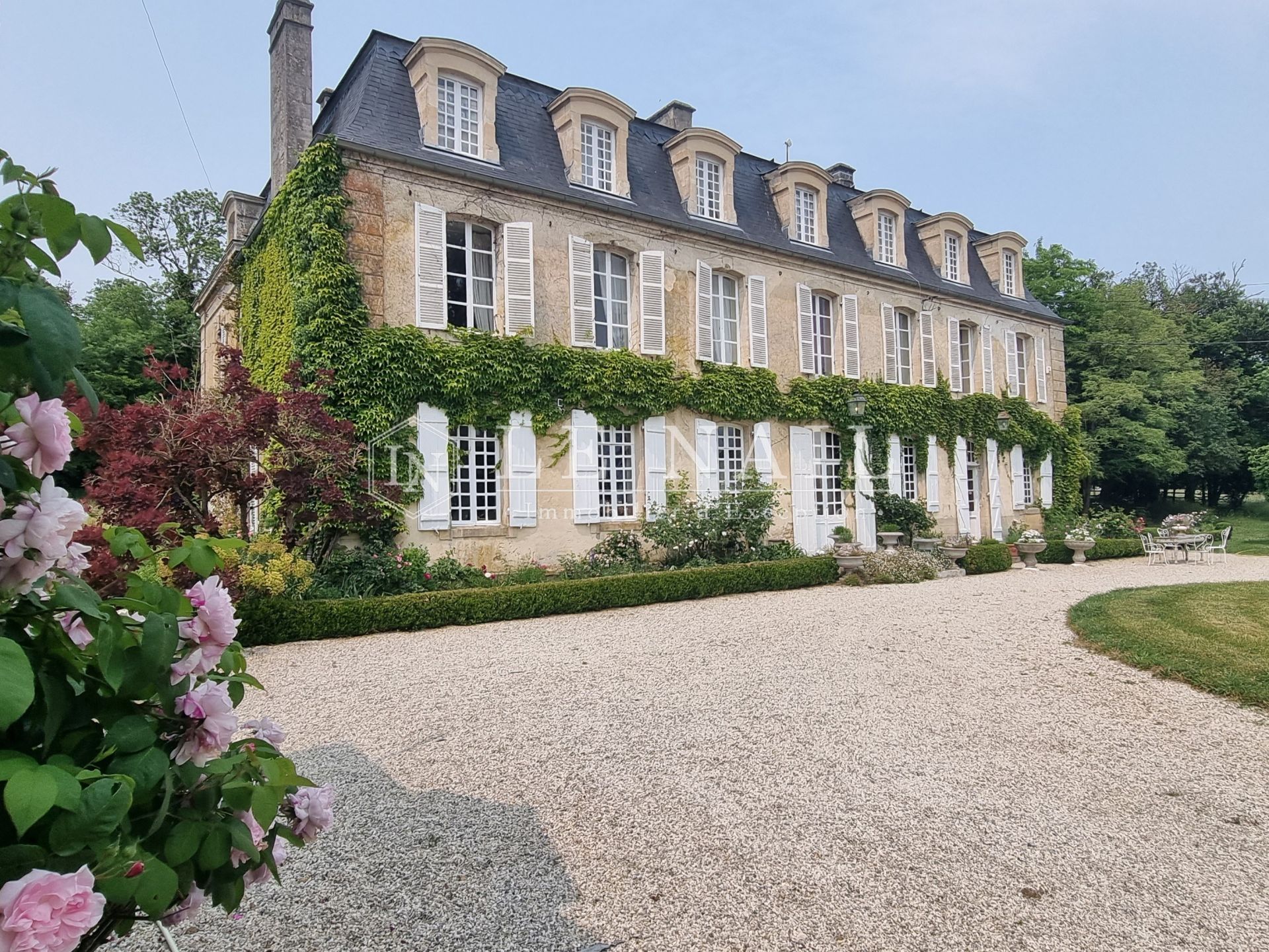 château 18 pièces en vente à ARGENTAN (61200)