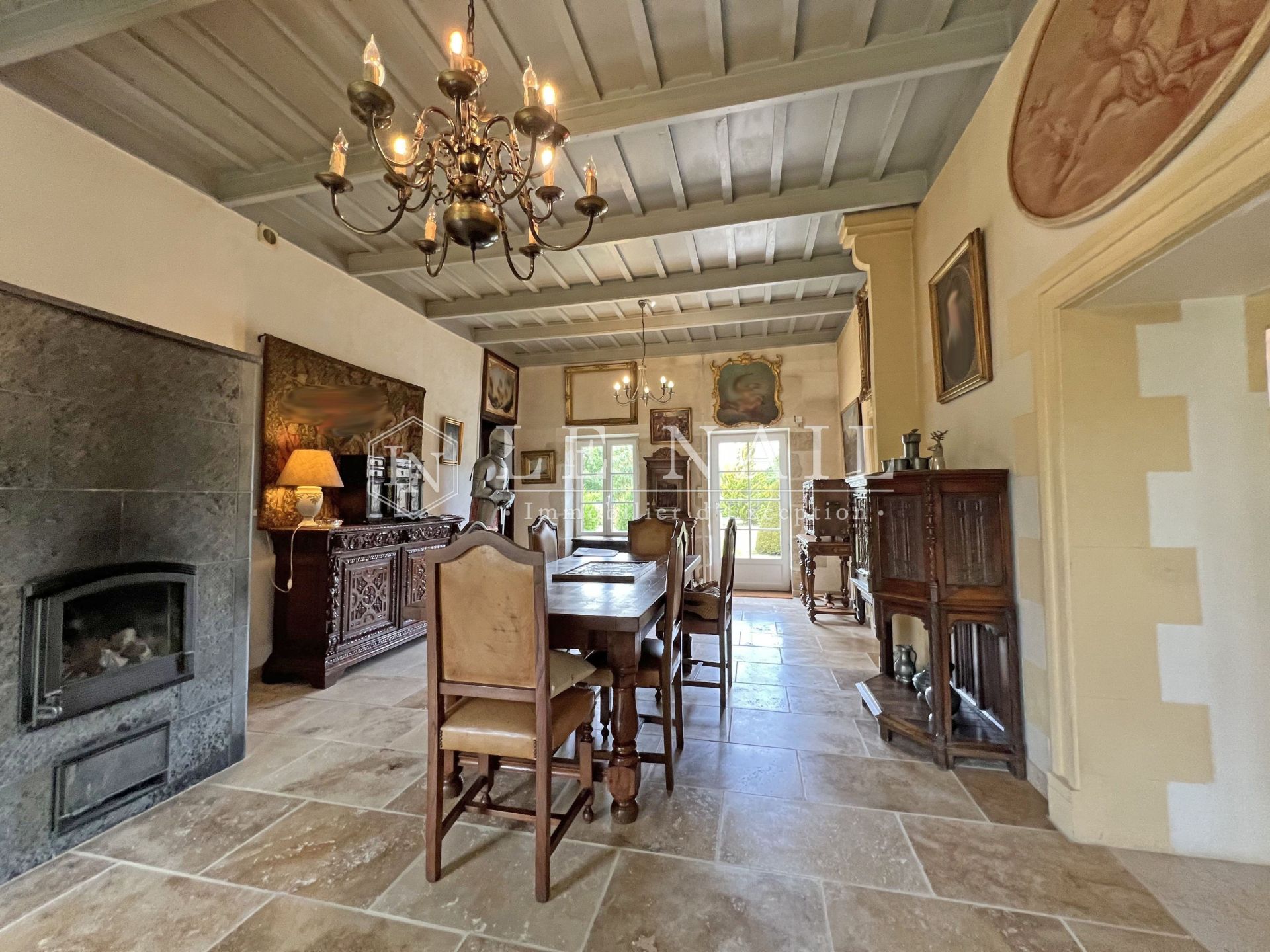 property 6 rooms for sale on LA ROCHELLE (17000)