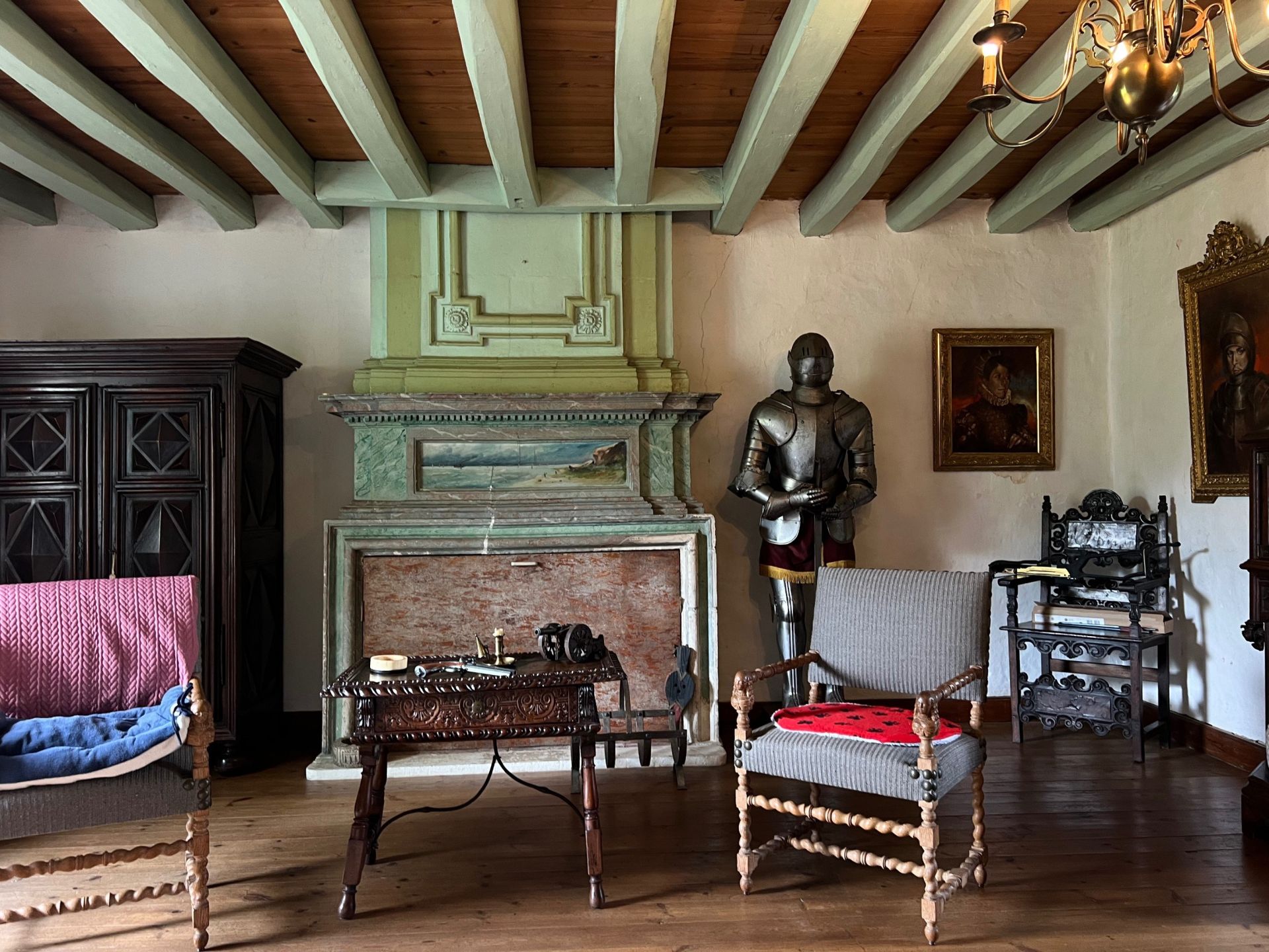 property 6 rooms for sale on LA ROCHELLE (17000)