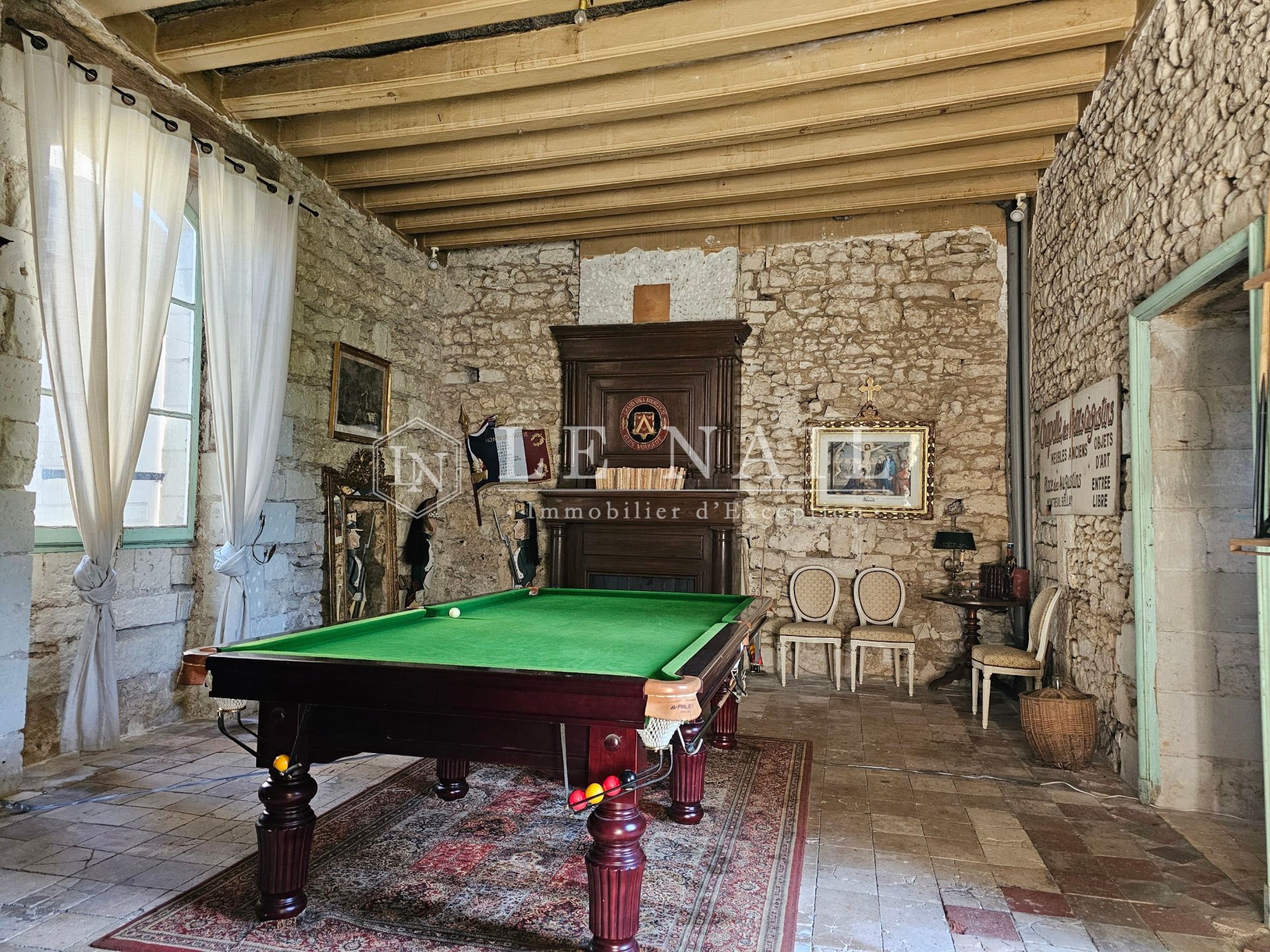 mansion (hôtel particulier) 12 rooms for sale on MONTREUIL BELLAY (49260)