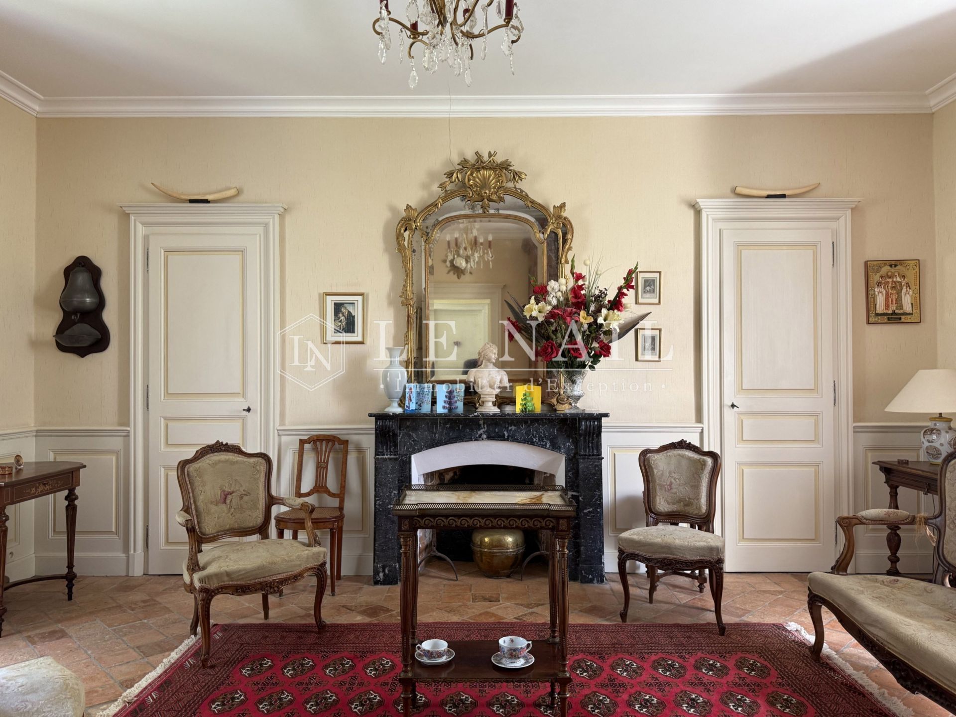 mansion 10 rooms for sale on CHATEAU GONTIER (53200)