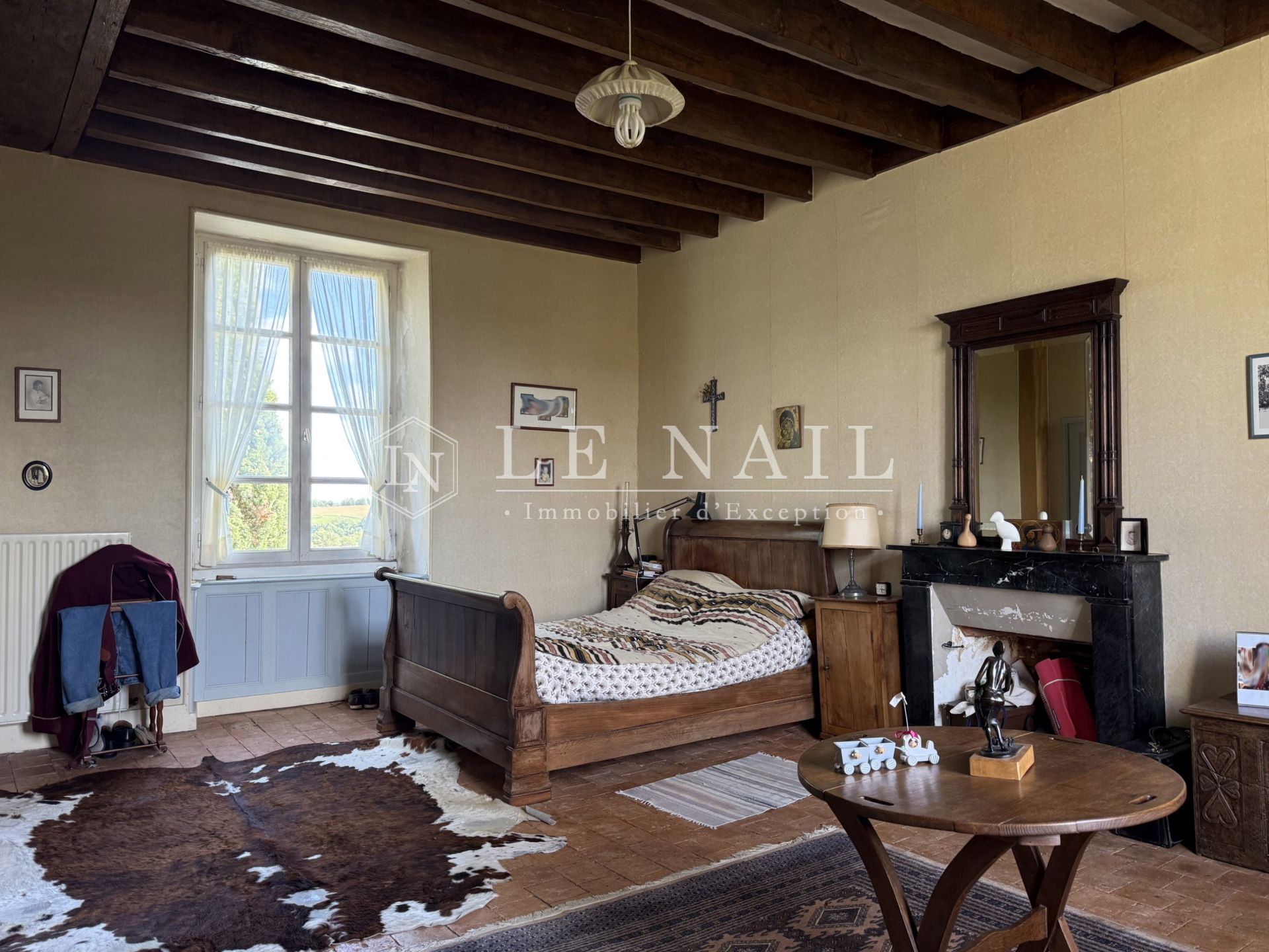 mansion 10 rooms for sale on CHATEAU GONTIER (53200)