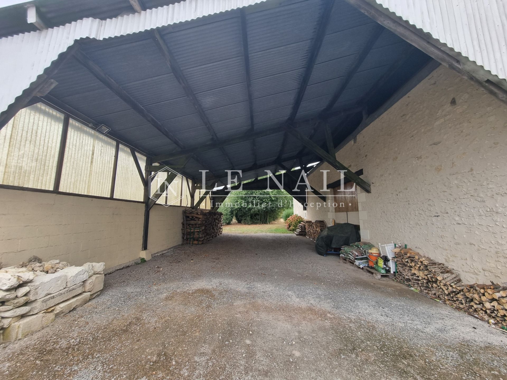 property 10 rooms for sale on MONTRESOR (37460)