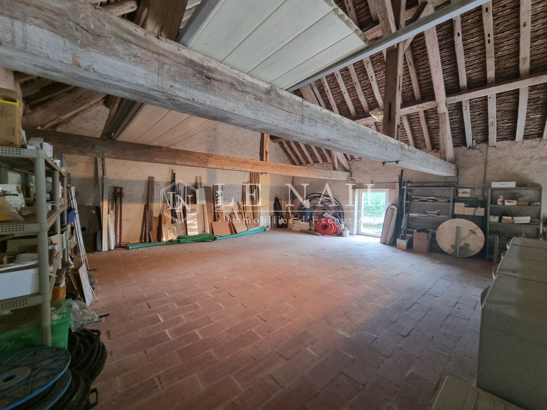 property 10 rooms for sale on MONTRESOR (37460)