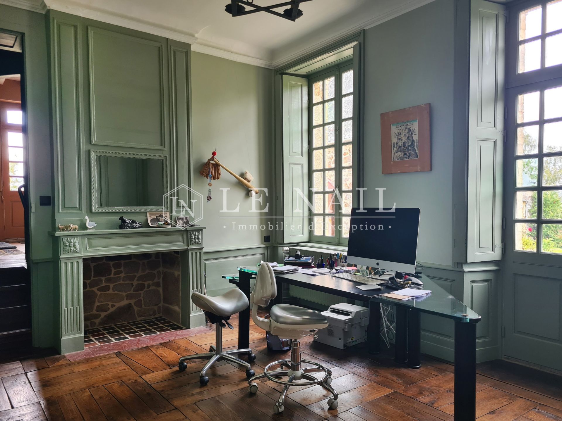 castle 11 rooms for sale on ST LO (50000)