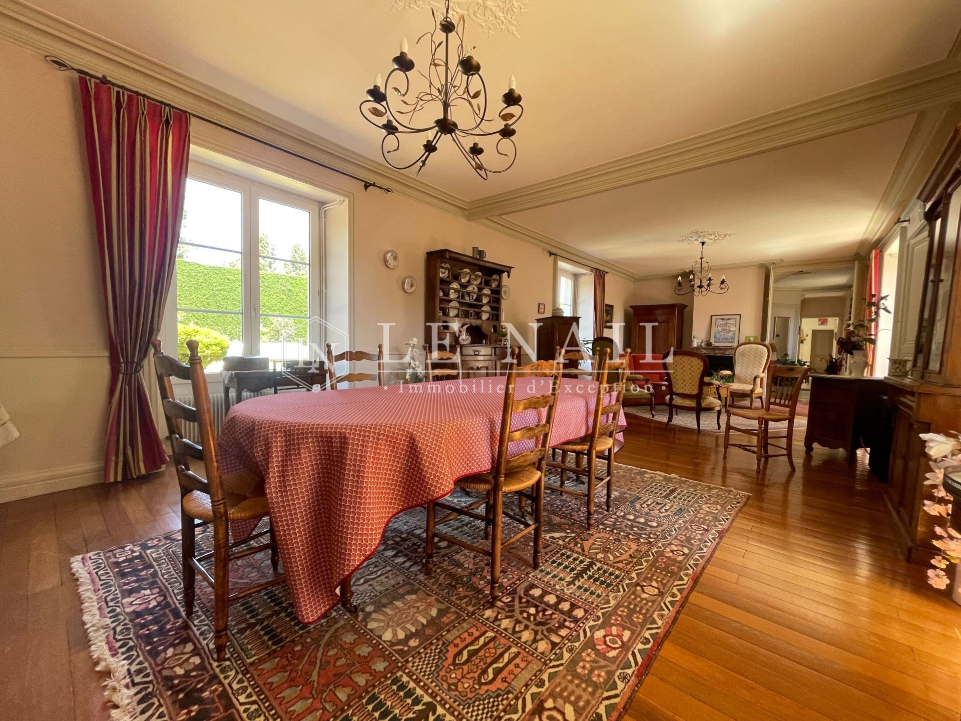 maison 8 pièces en vente à CHATELLERAULT (86100)