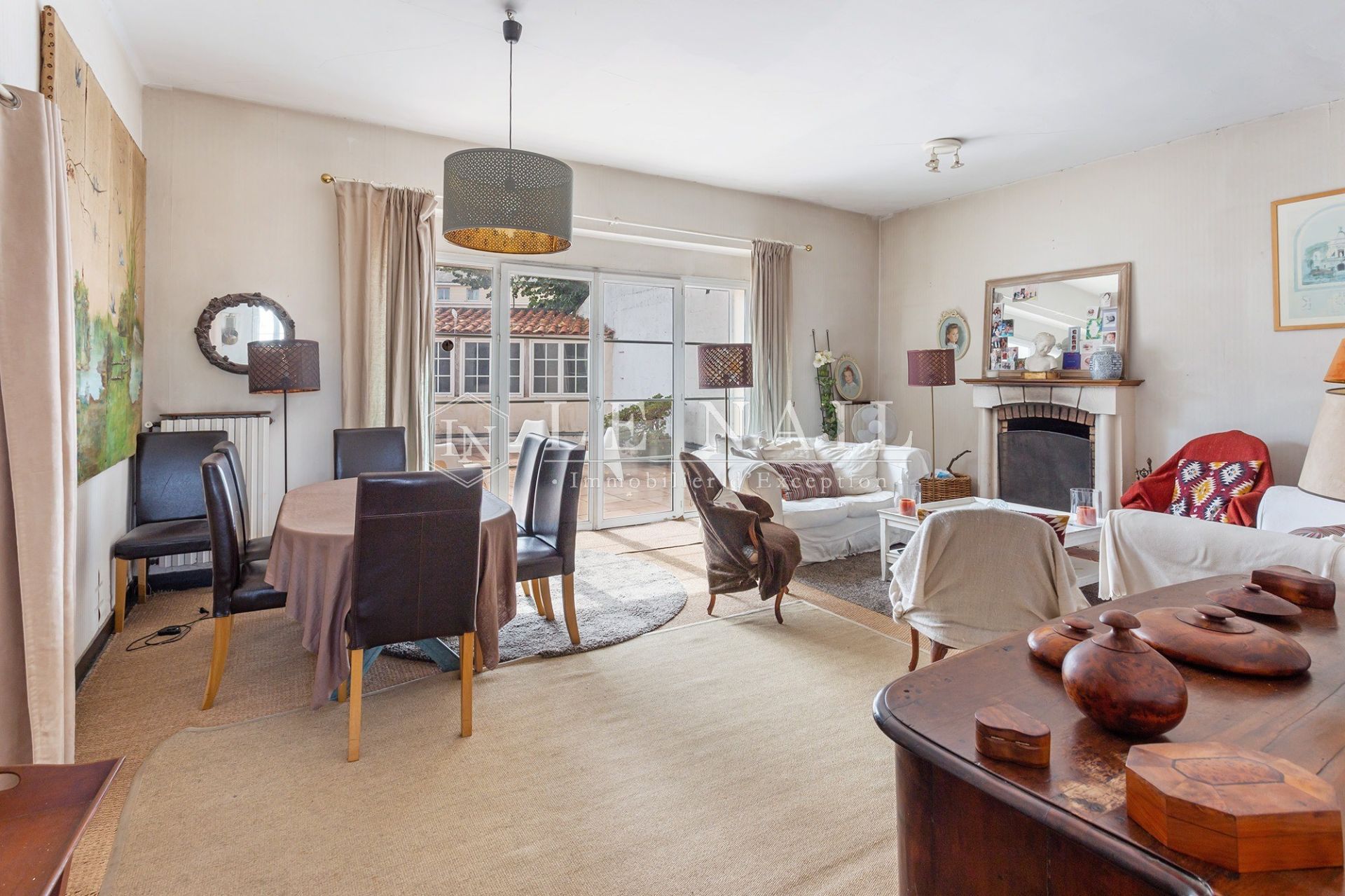 townhouse 9 rooms for sale on NANTES (44000)