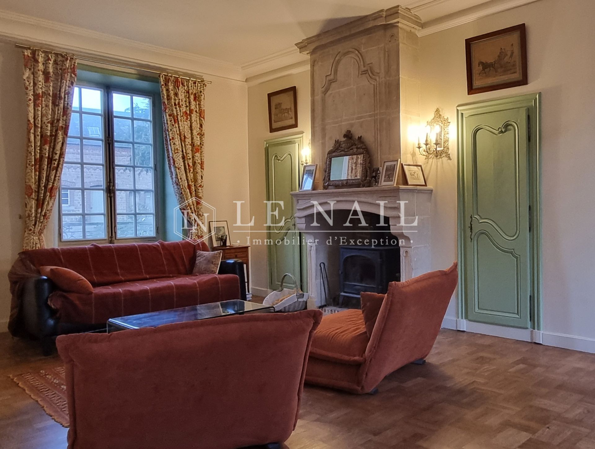 mansion 9 rooms for sale on FLERS (61100)