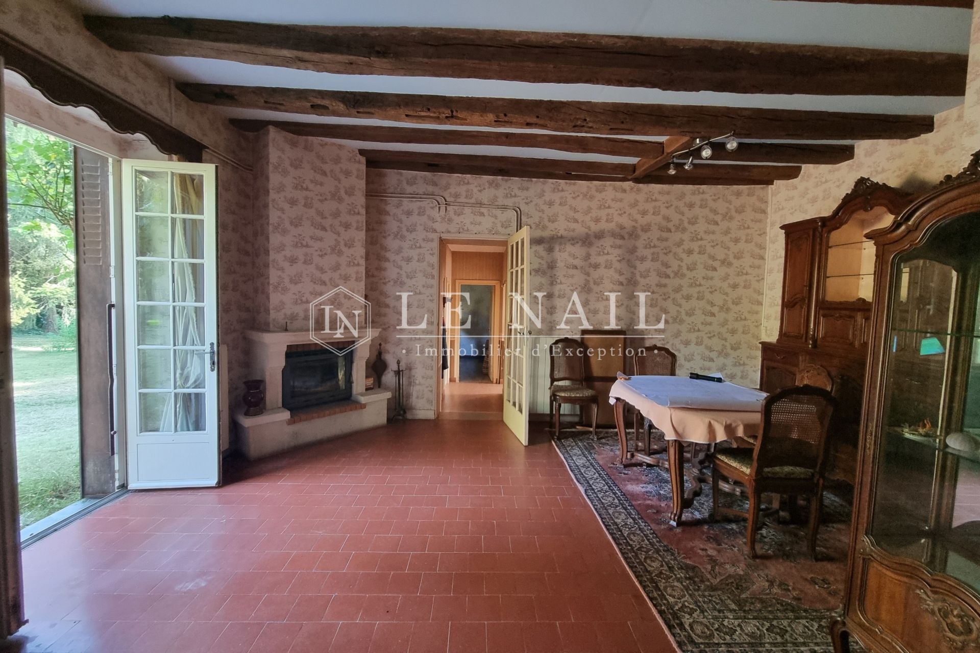 property 7 rooms for sale on TOURS (37000)