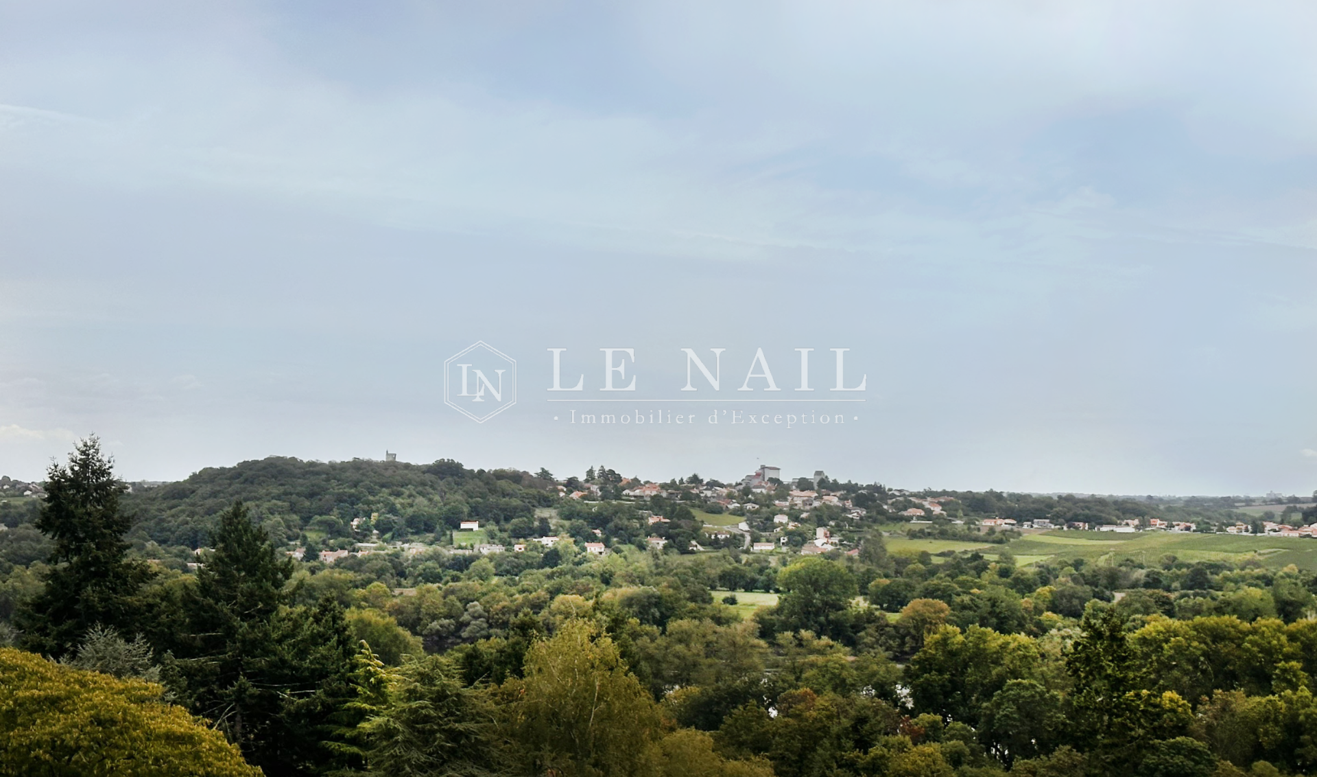 maison 6 pièces en vente à LE CELLIER (44850)