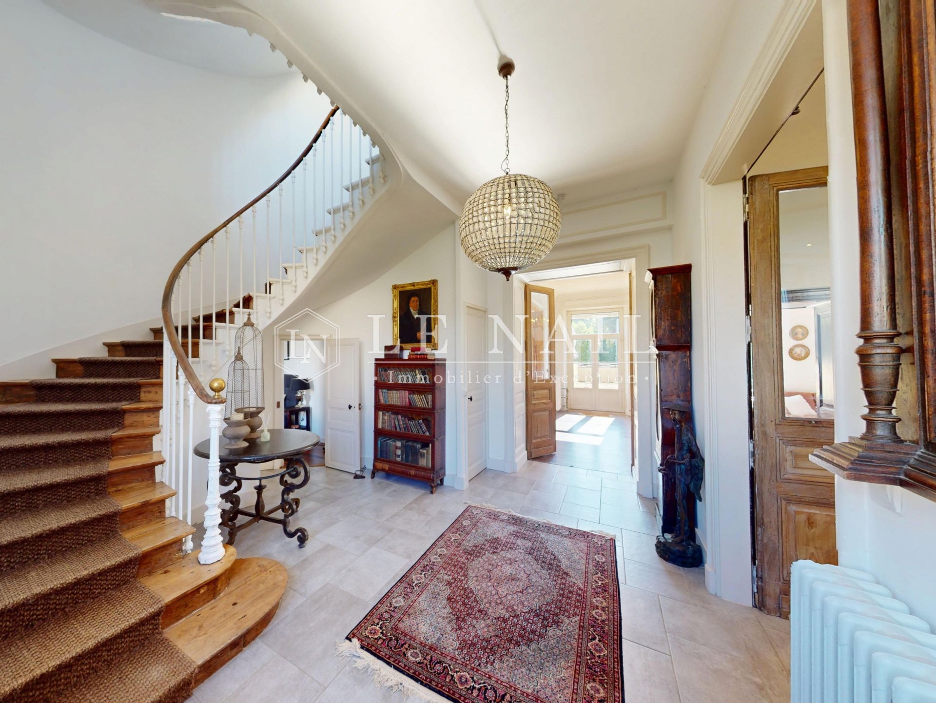 maison de ville 14 pièces en vente à CHALUS (87230)