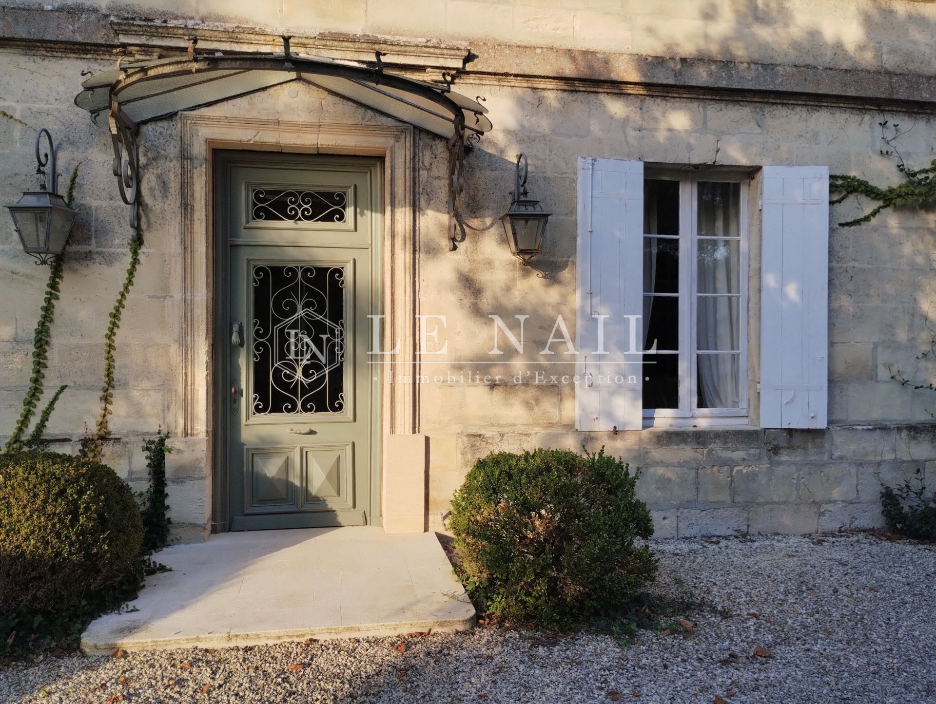 maison de maître 13 pièces en vente à BORDEAUX (33000)