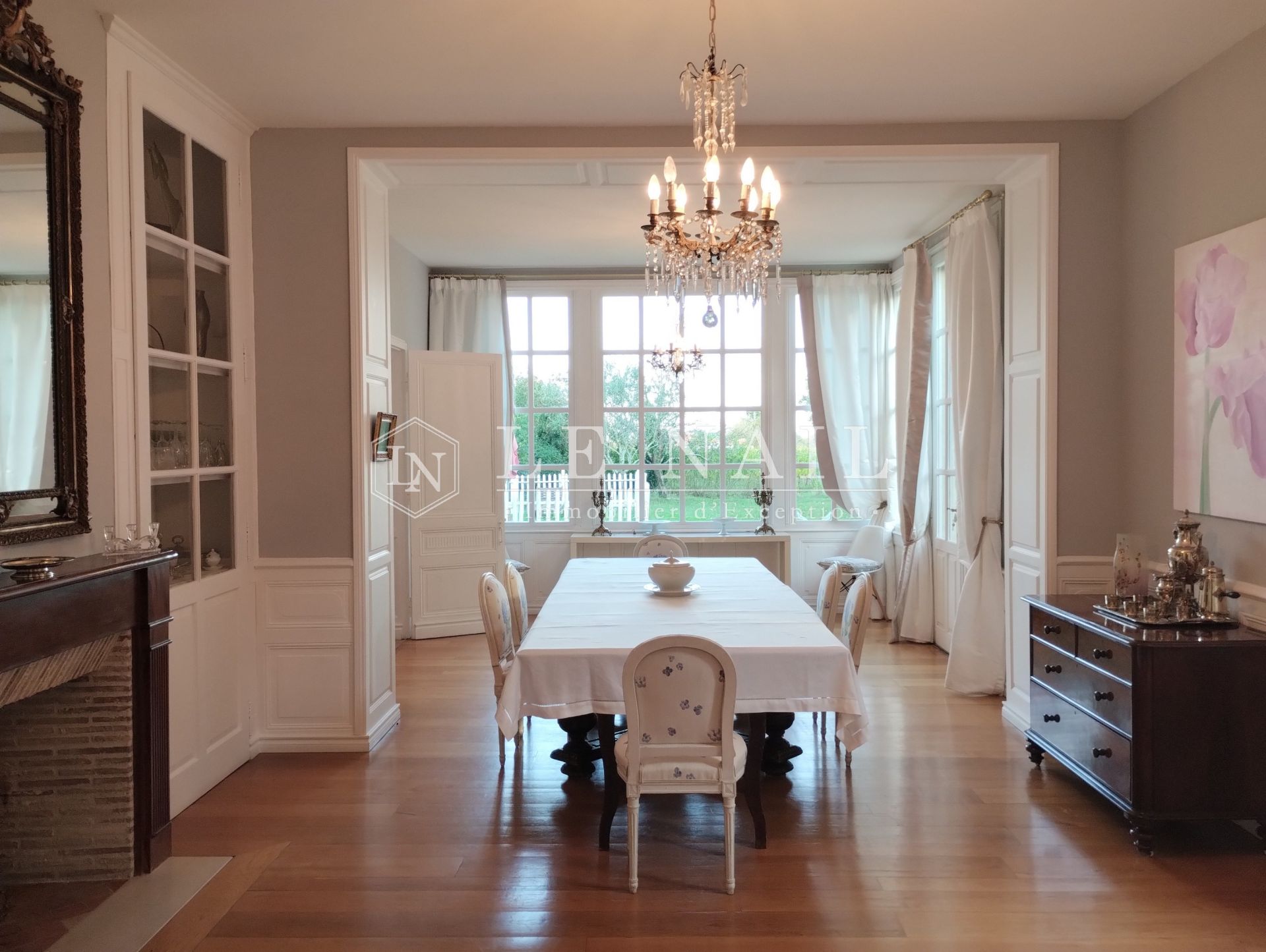 maison de maître 13 pièces en vente à BORDEAUX (33000)