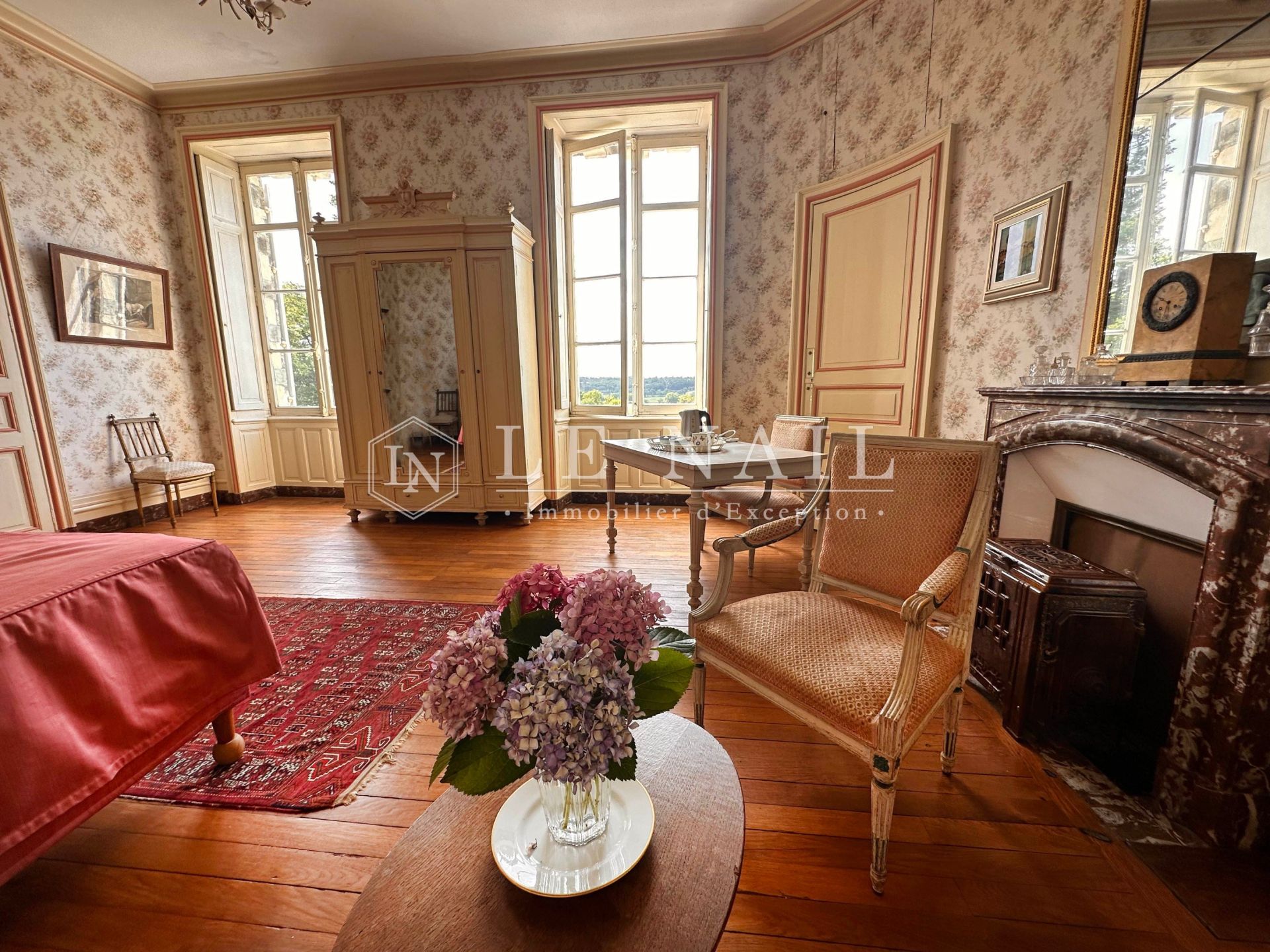 castle 30 rooms for sale on ST MARTIN SUR OUST (56200)