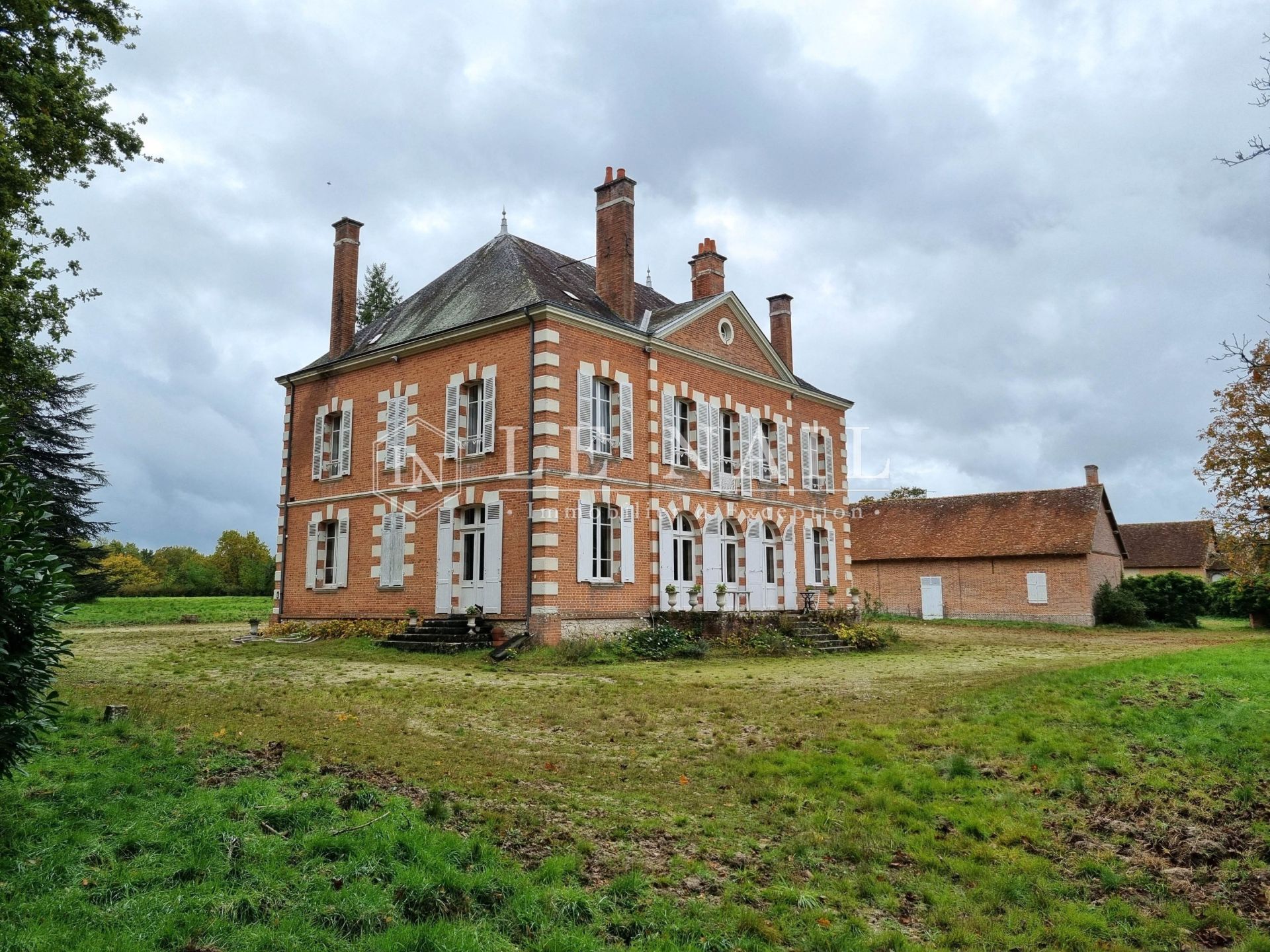 propriété 10 pièces en vente à LAMOTTE BEUVRON (41600)