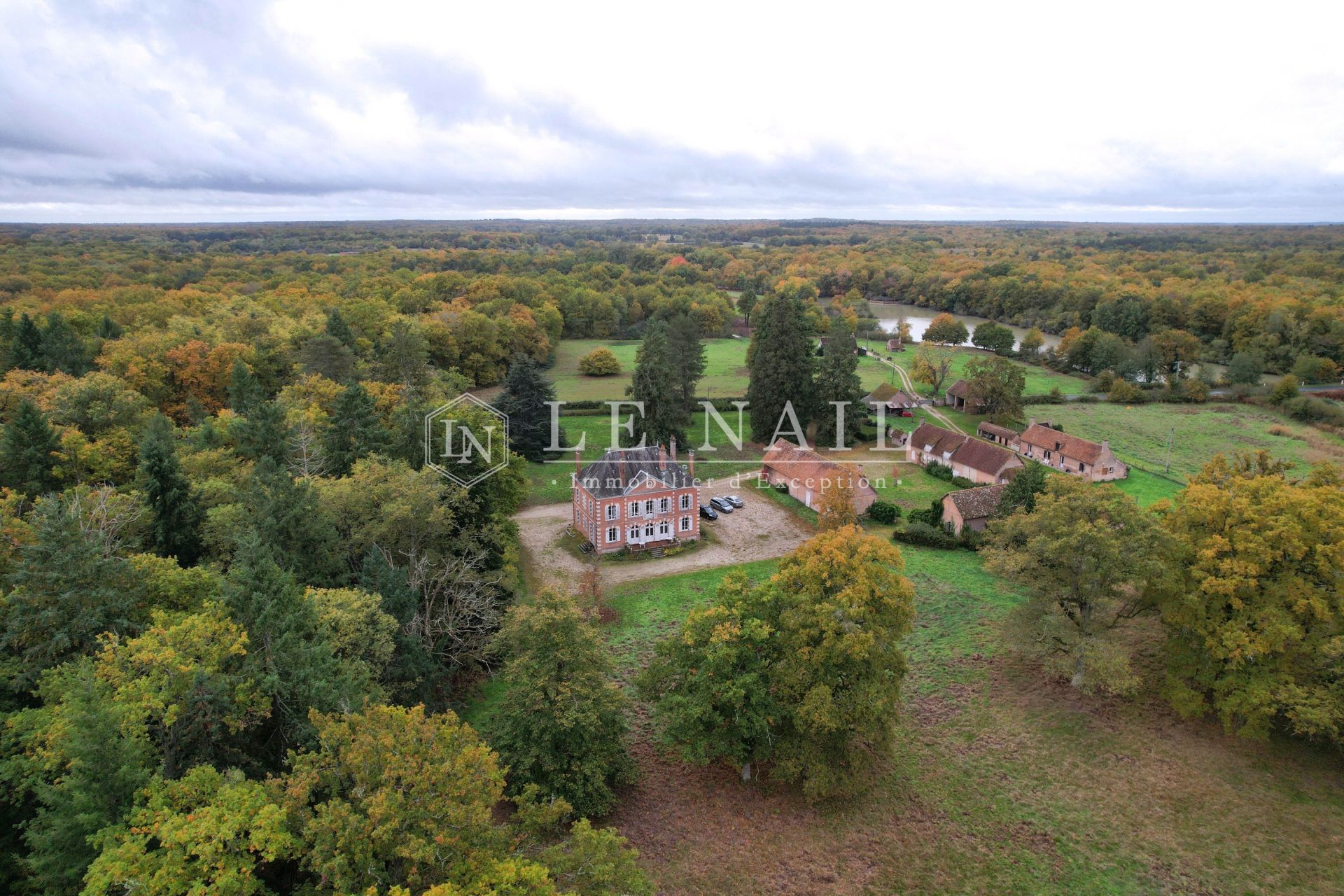 propriété 10 pièces en vente à LAMOTTE BEUVRON (41600)