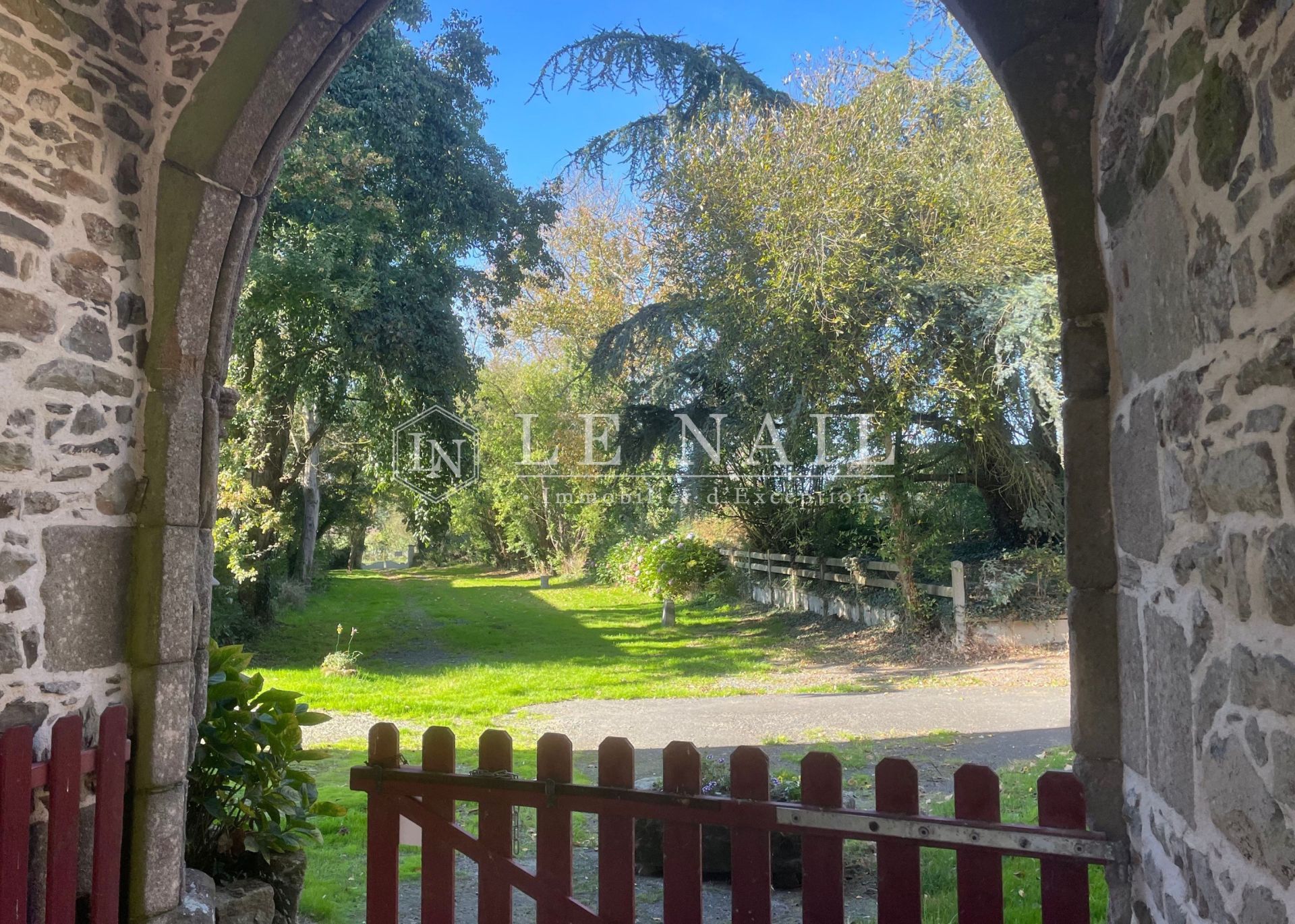 manor house 17 rooms for sale on TREGUIER (22220)