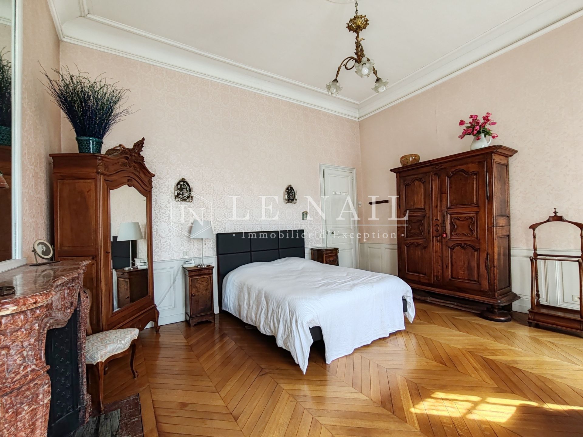 manoir 15 pièces en vente à LONGPONT SUR ORGE (91310)