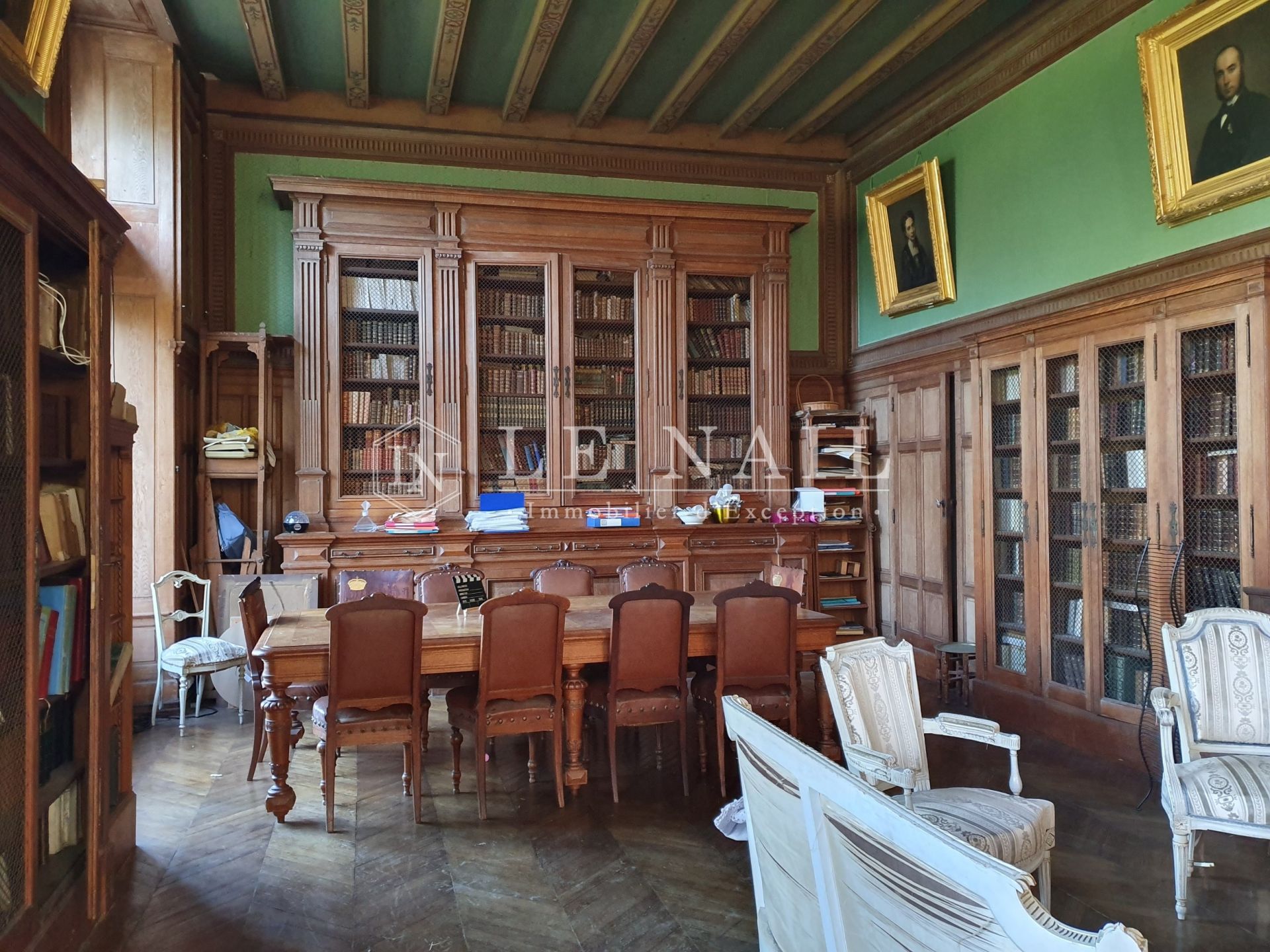 château 14 pièces en vente à ERNEE (53500)