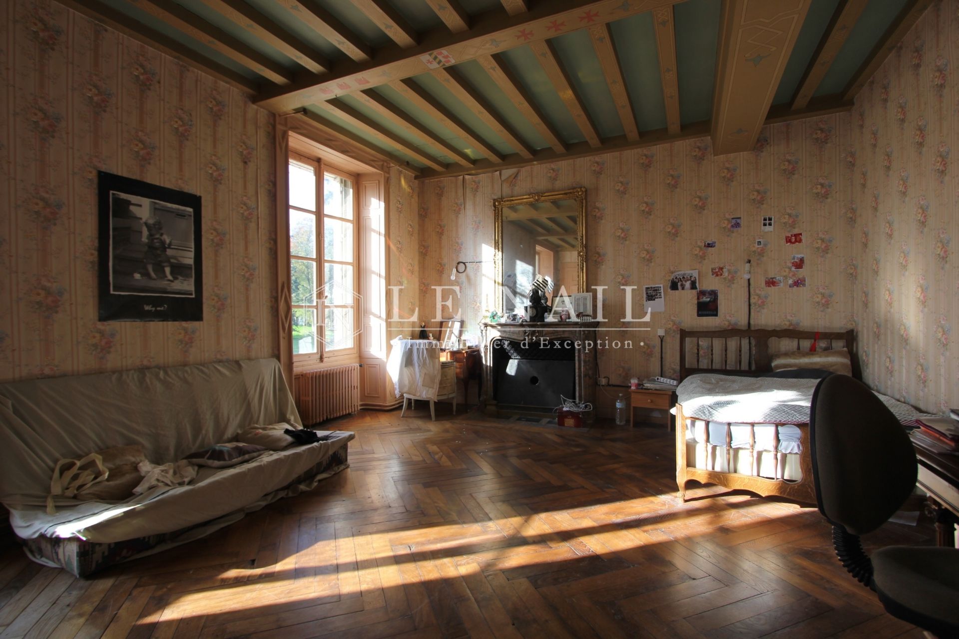 château 14 pièces en vente à ERNEE (53500)