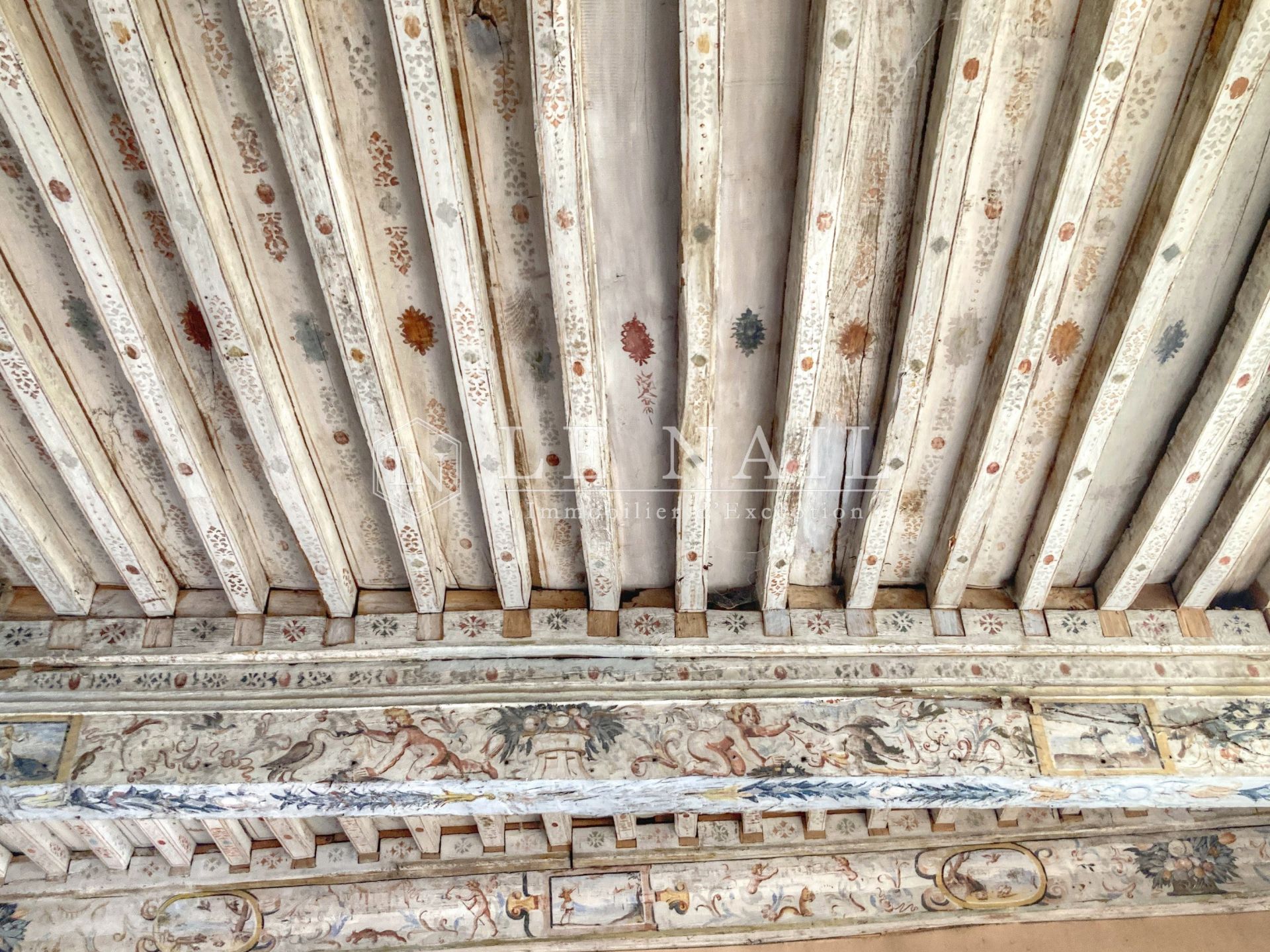 castle 16 rooms for sale on AGEN (47000)