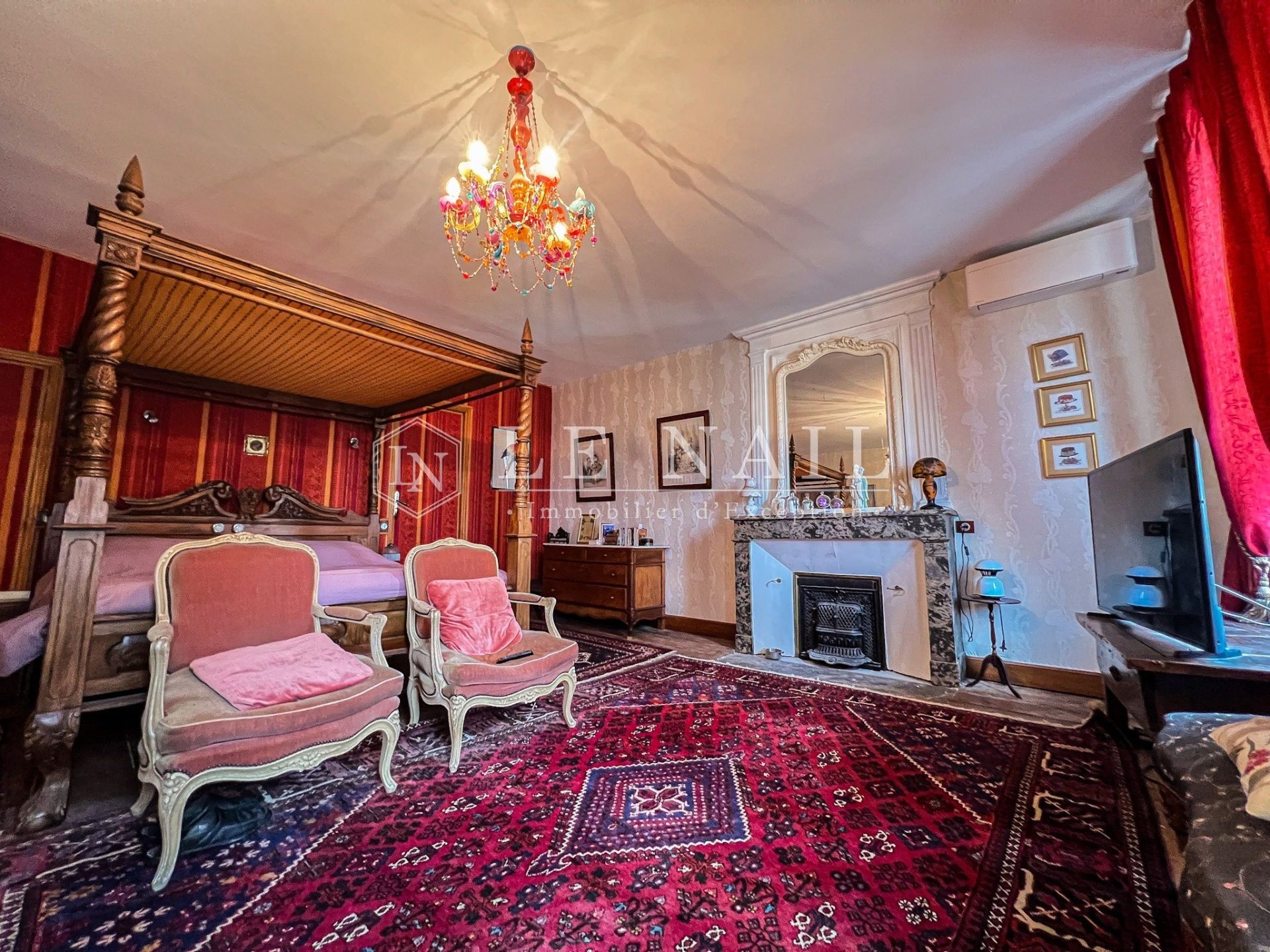 house 12 rooms for sale on VALENCE EN POITOU (86700)