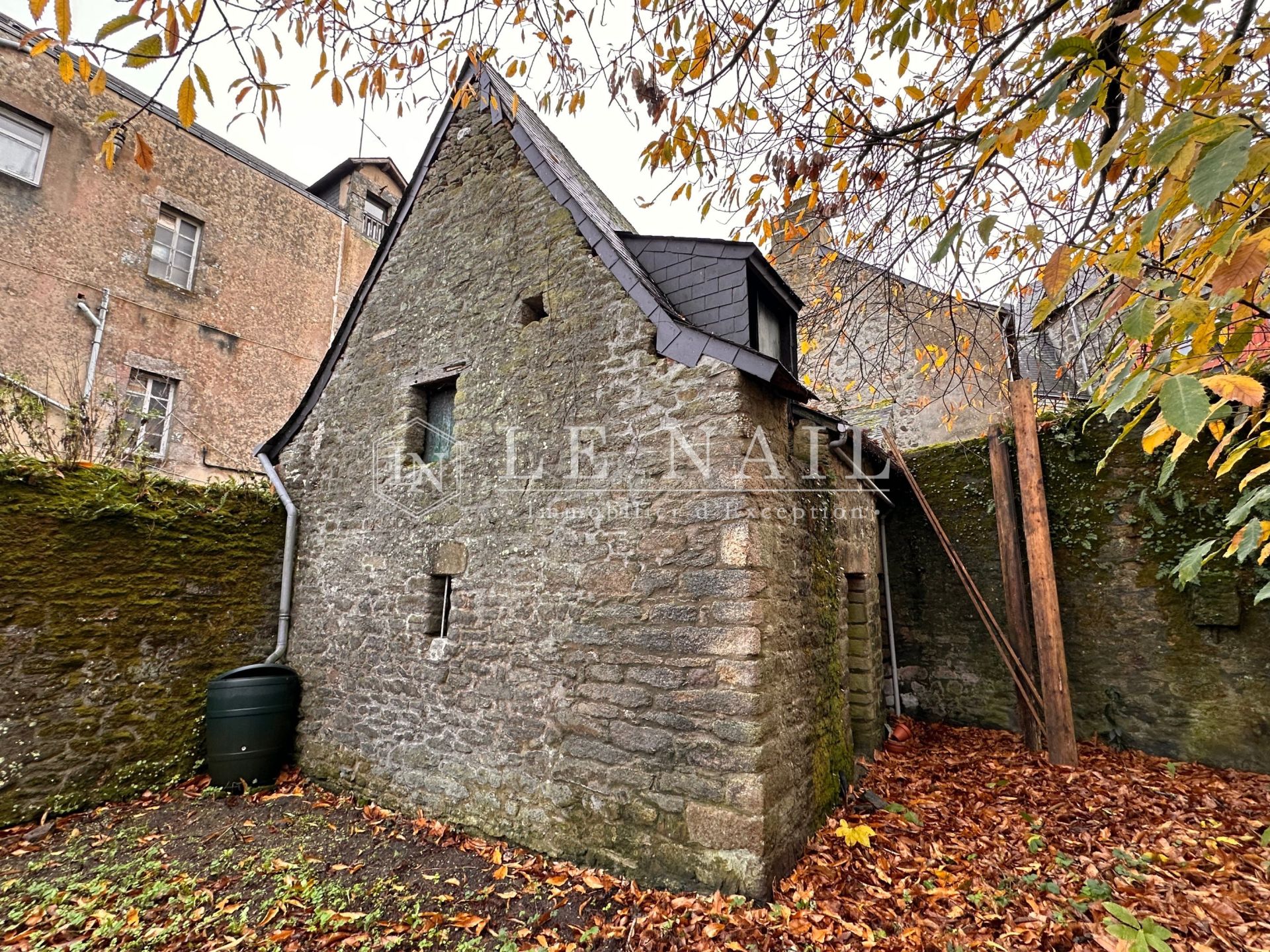 manoir 9 pièces en vente à GUERANDE (44350)