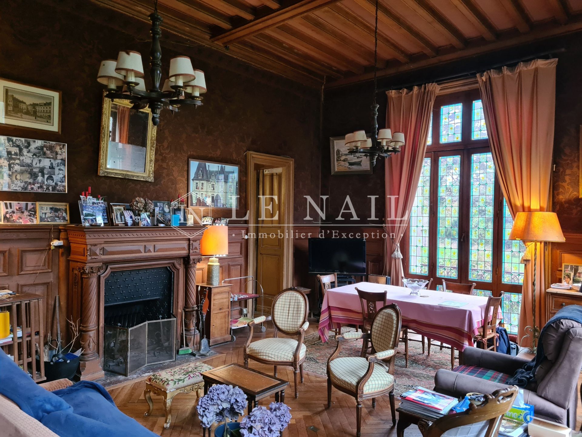 château 19 pièces en vente à ANGERS (49000)