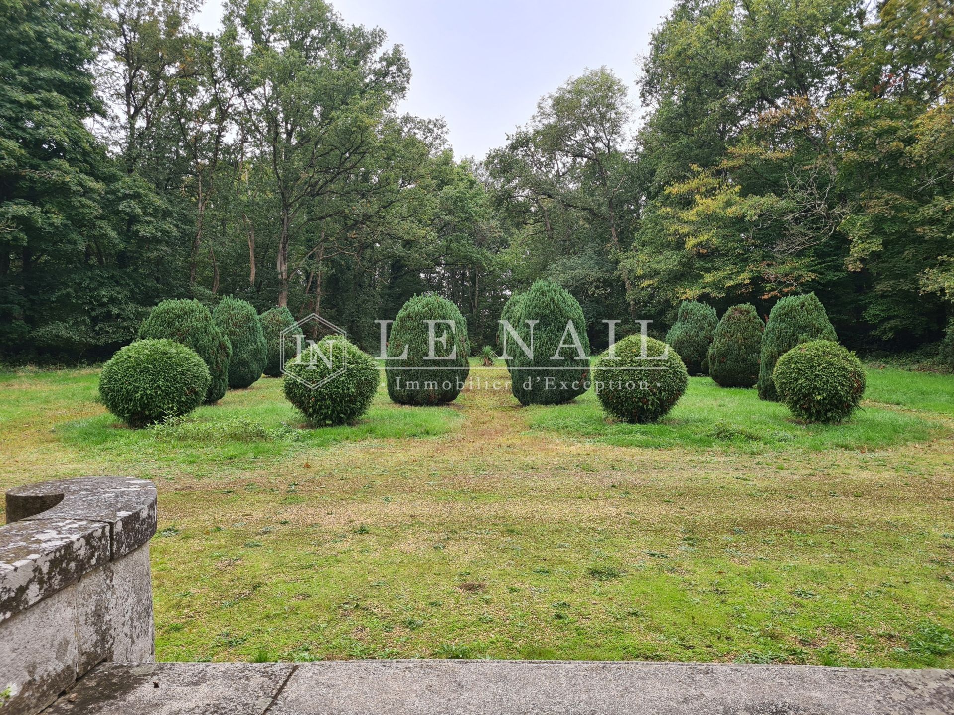 château 19 pièces en vente à ANGERS (49000)