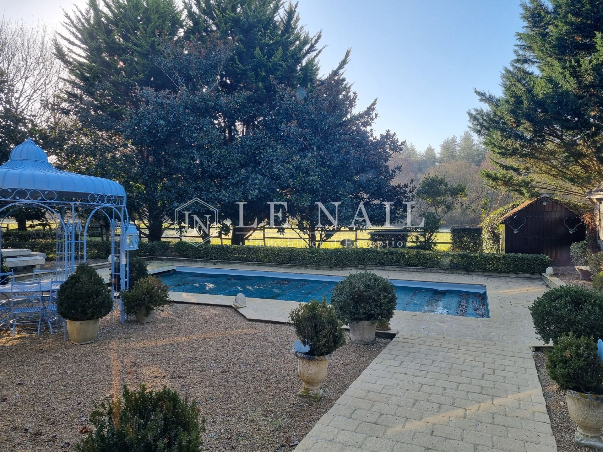 maison 15 pièces en vente à CHATEAU LA VALLIERE (37330)