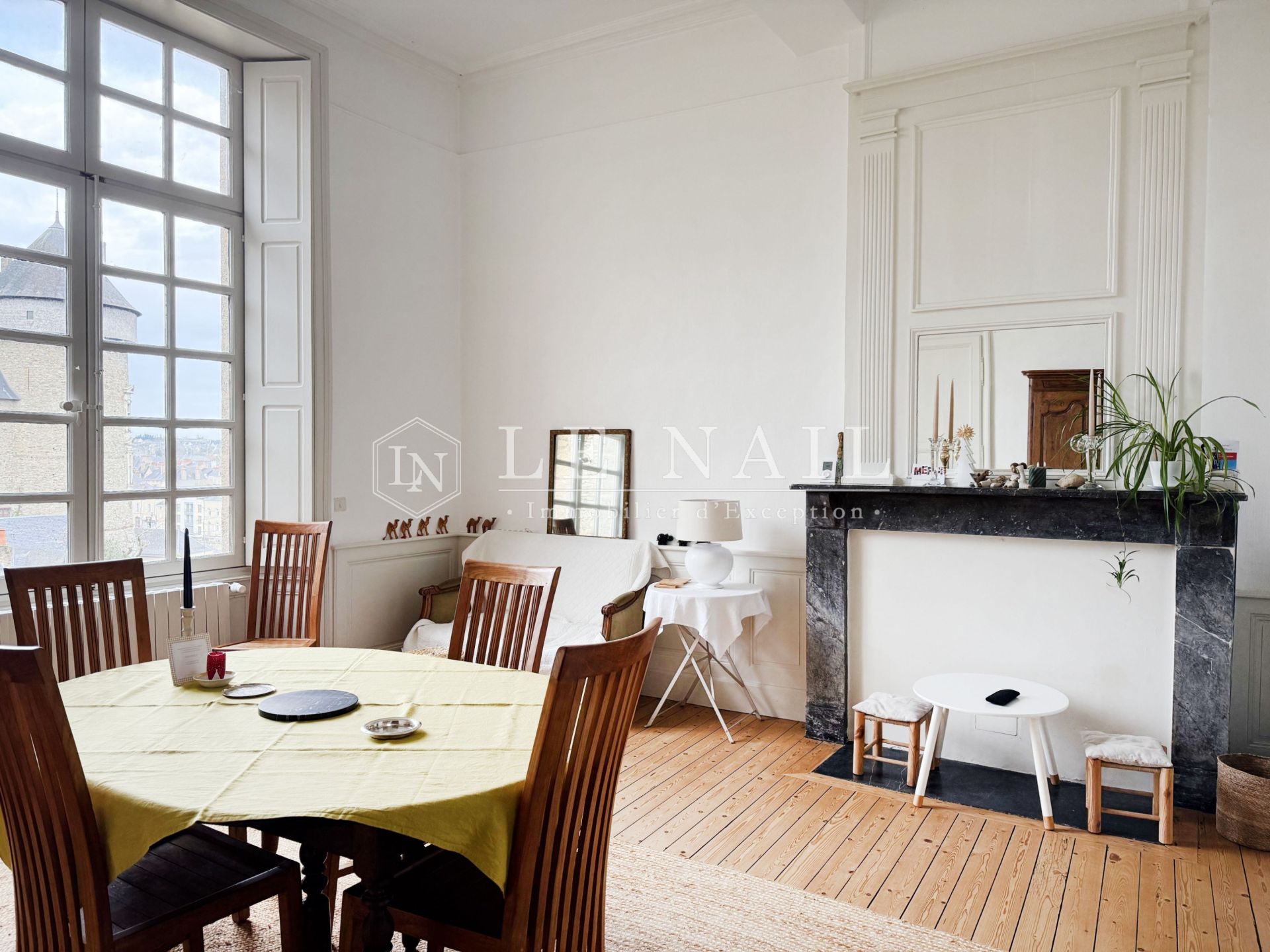 maison bourgeoise 7 pièces en vente à LAVAL (53000)