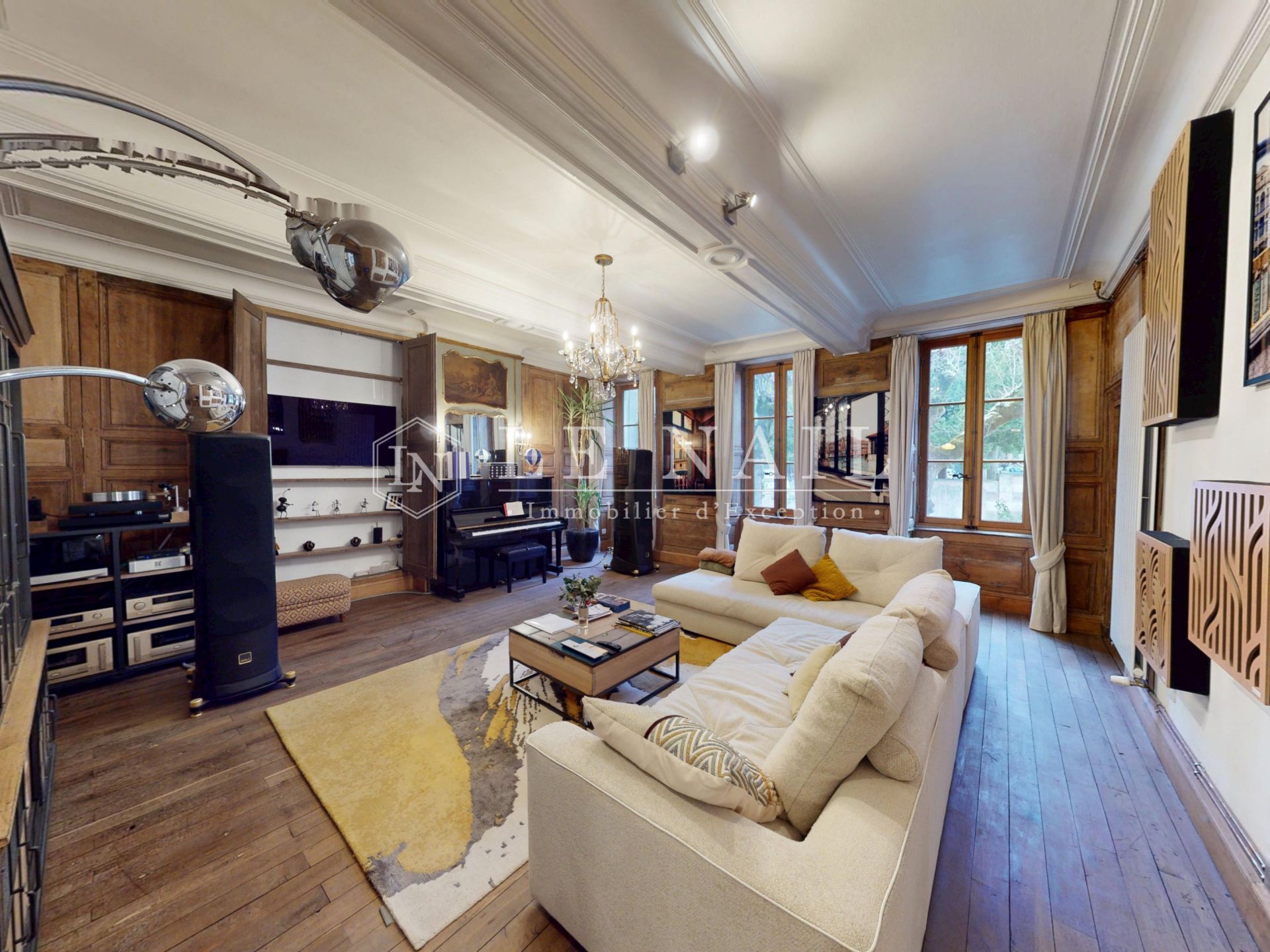 house 8 rooms for sale on LA CHATRE (36400)