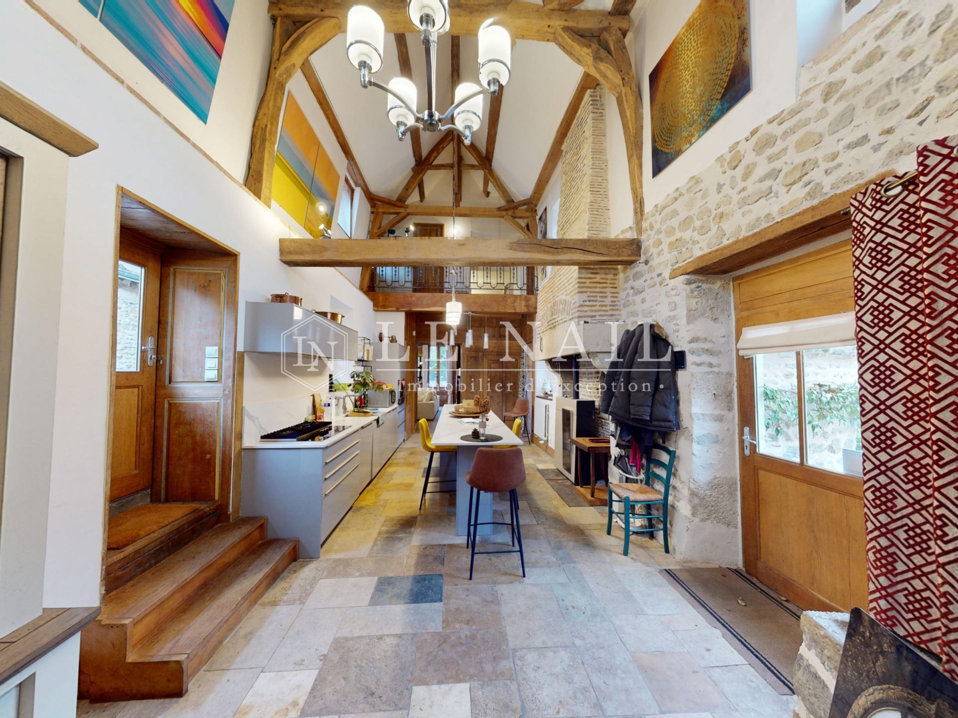 house 8 rooms for sale on NEUVY ST SEPULCHRE (36230)