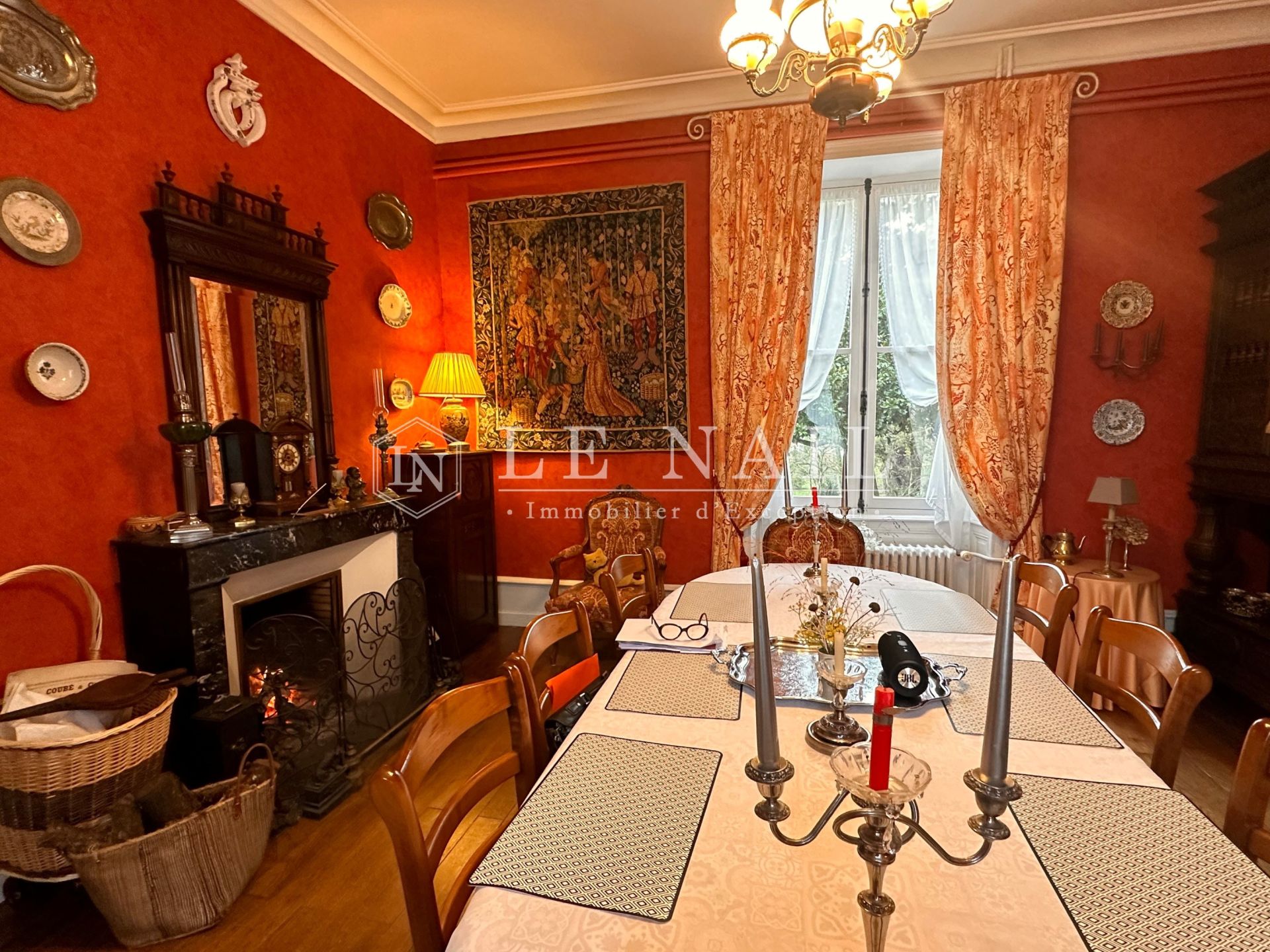 maison 6 pièces en vente à MONTAIGU (85600)