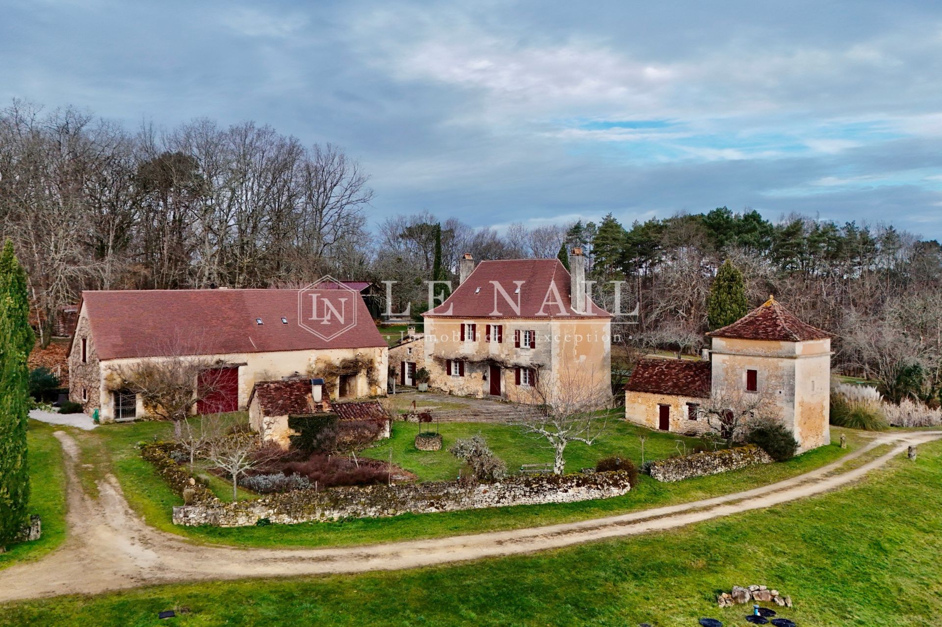 maison 17 pièces en vente à BERGERAC (24100)