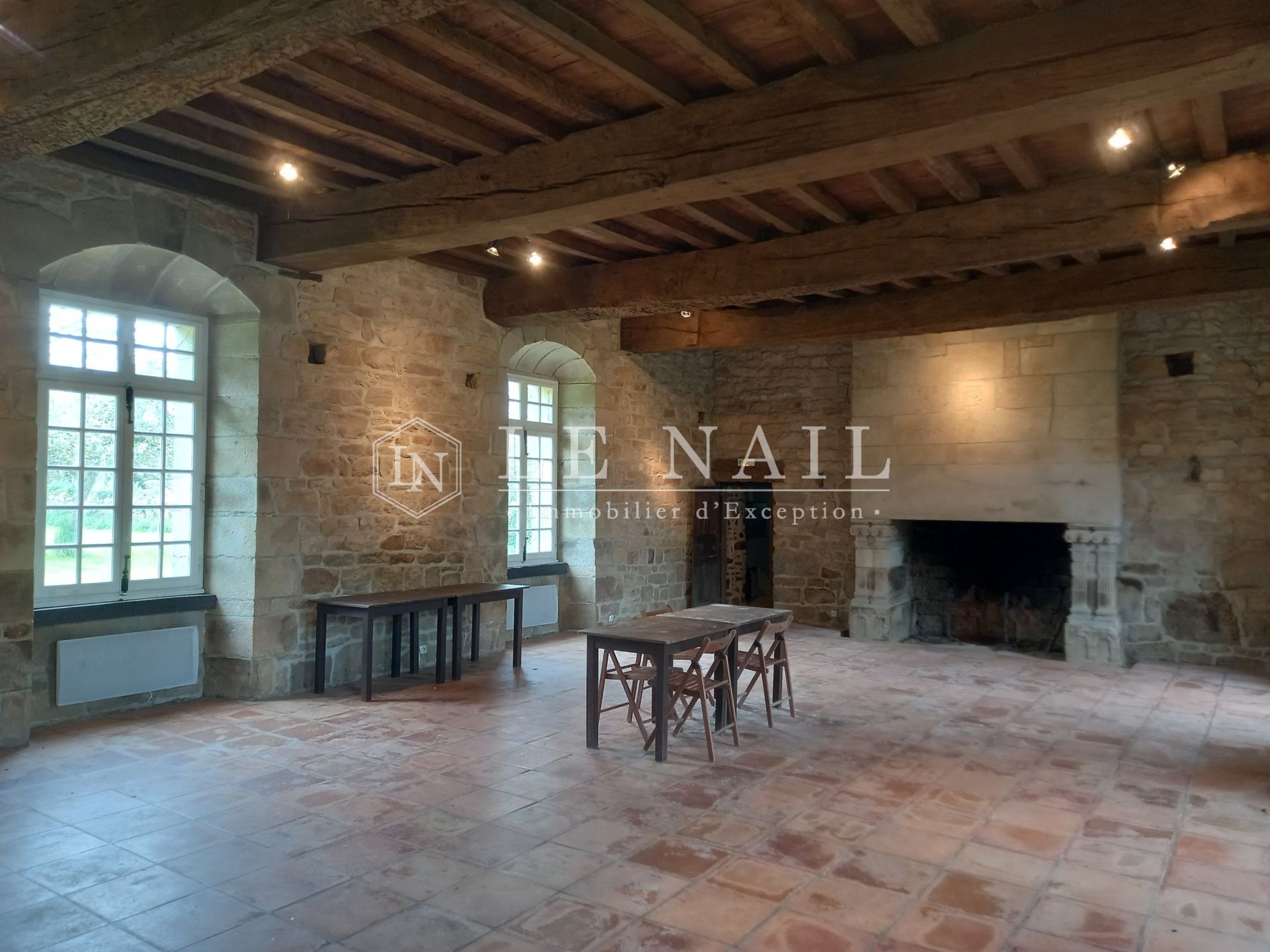 manoir 35 pièces en vente à GUINGAMP (22200)