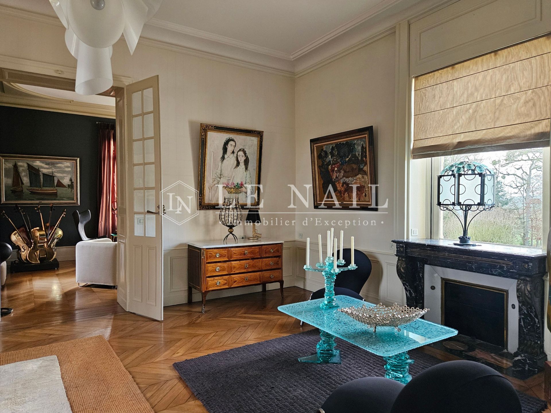 castle 13 rooms for sale on LE MANS (72000)